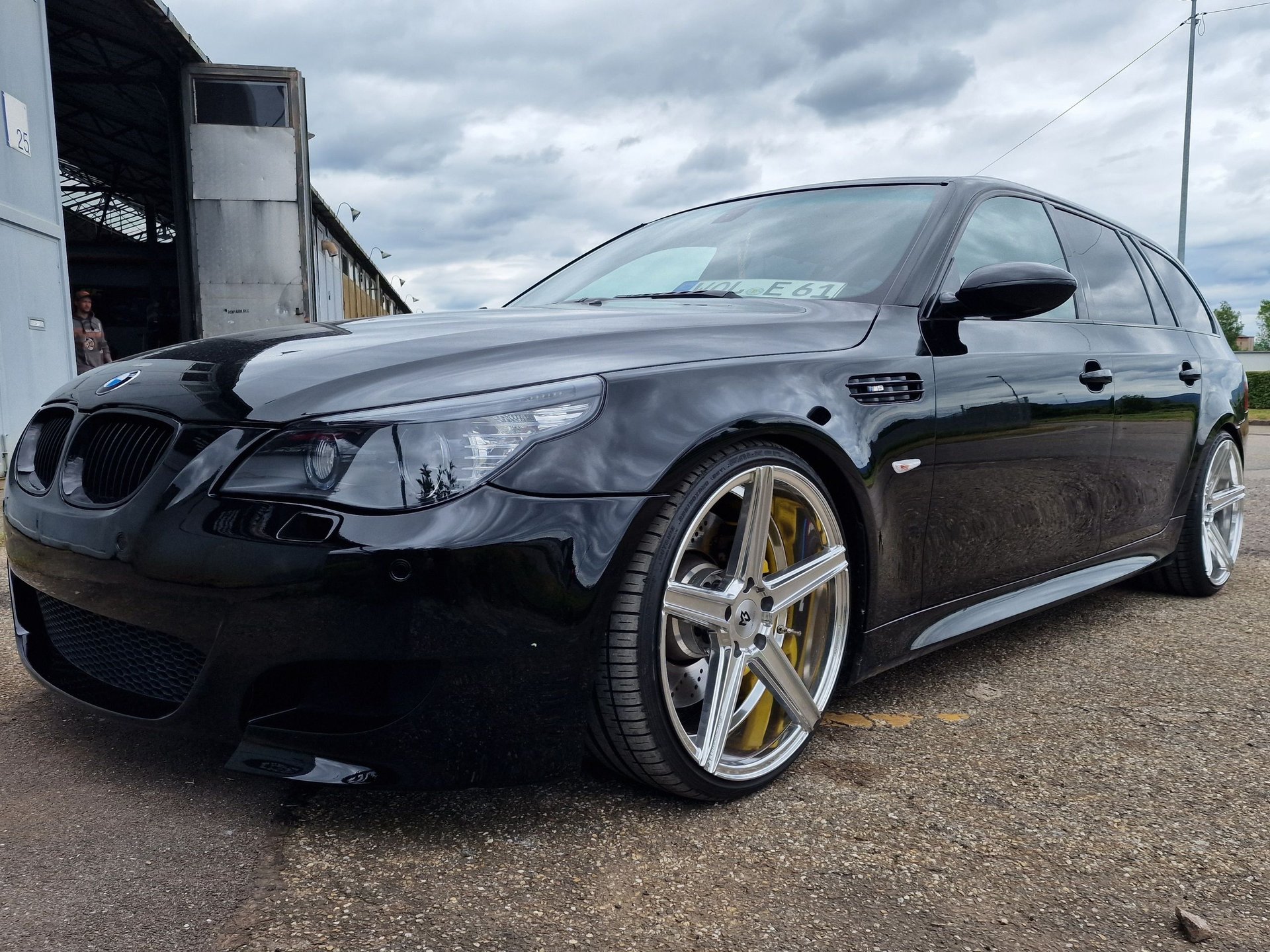 BMW 5er 560L 