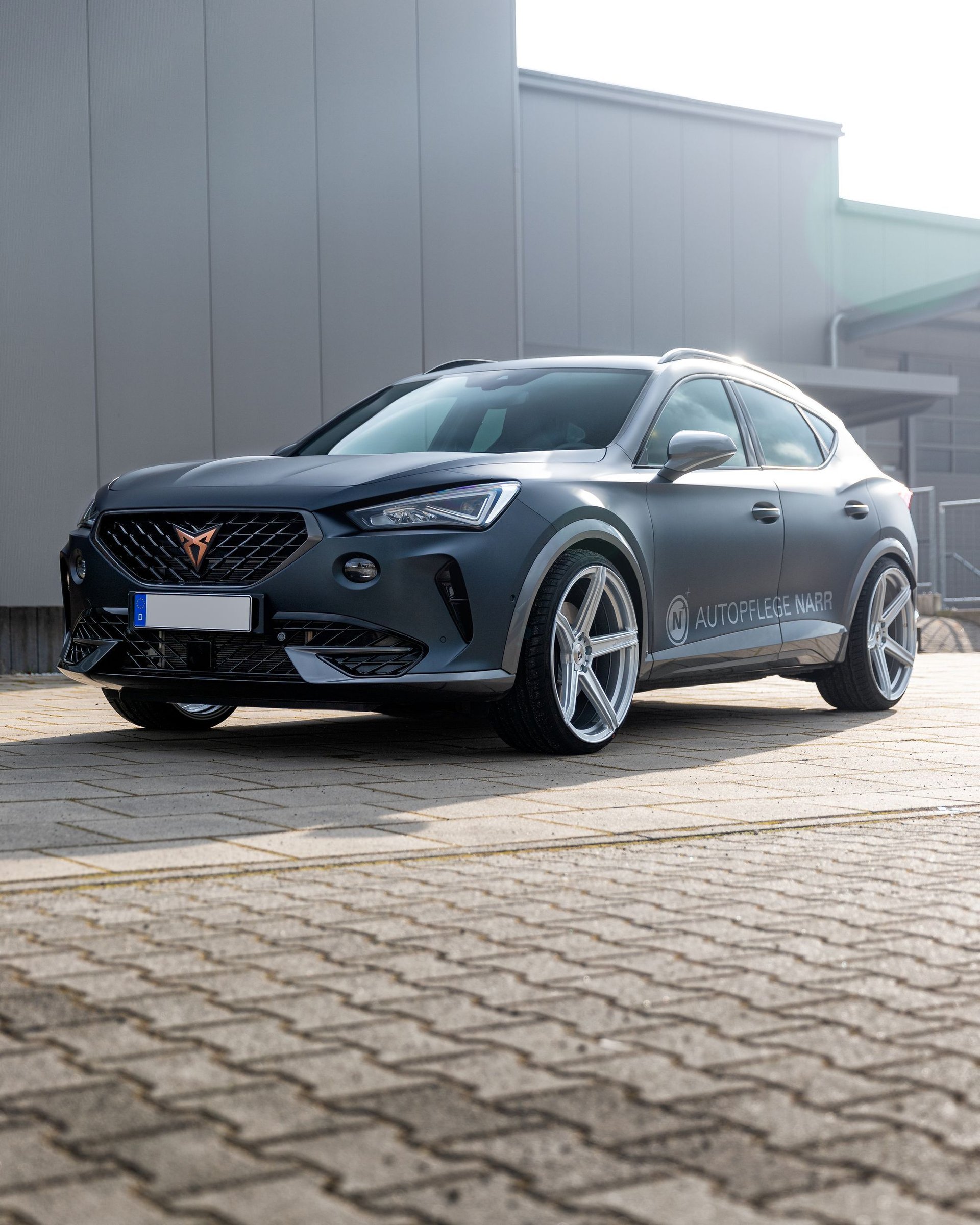 CUPRA Formentor KM - KV1 S silber glänzend