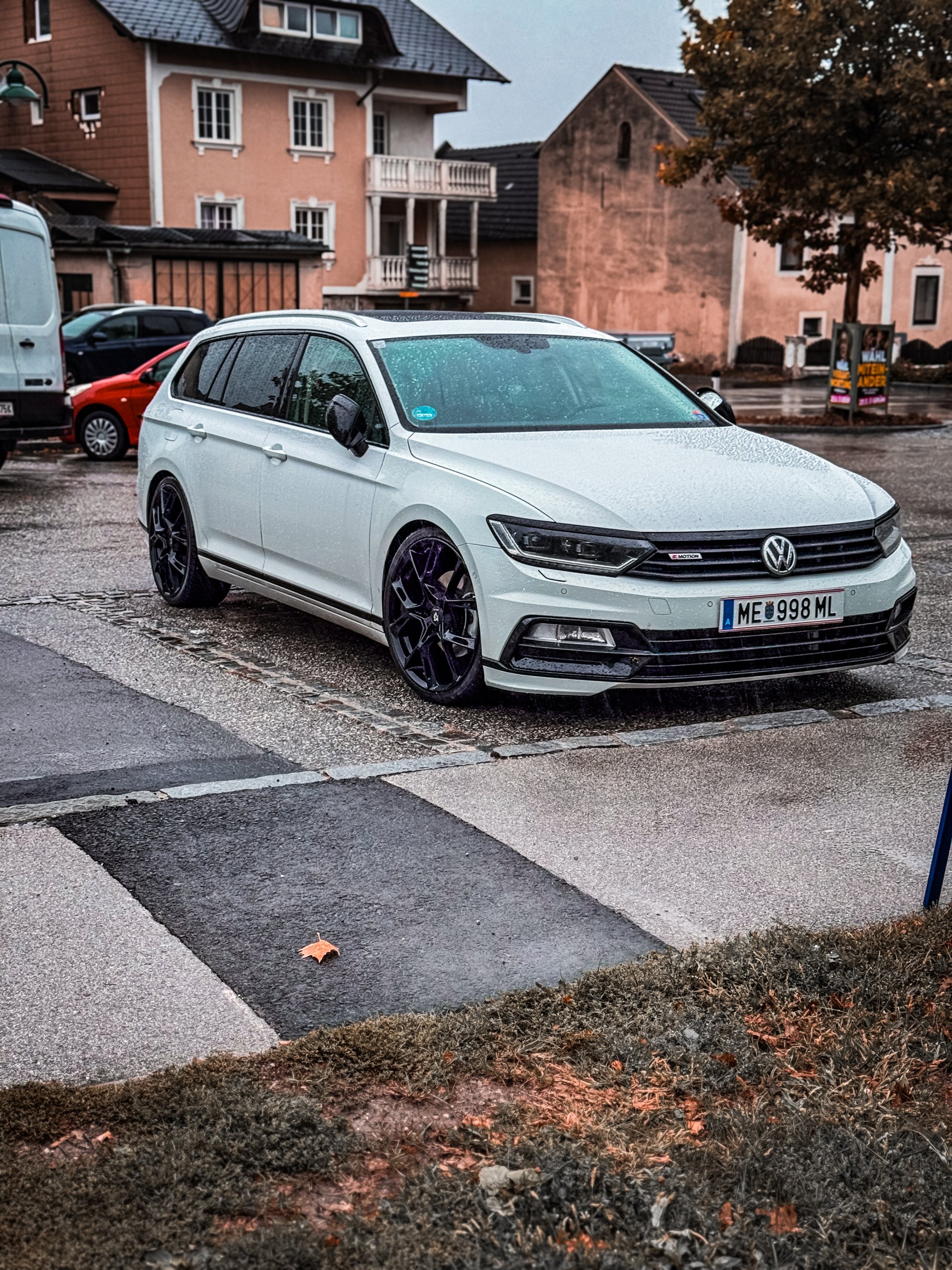 VOLKSWAGEN Passat Variant 3C - KX1 schwarz glänzend