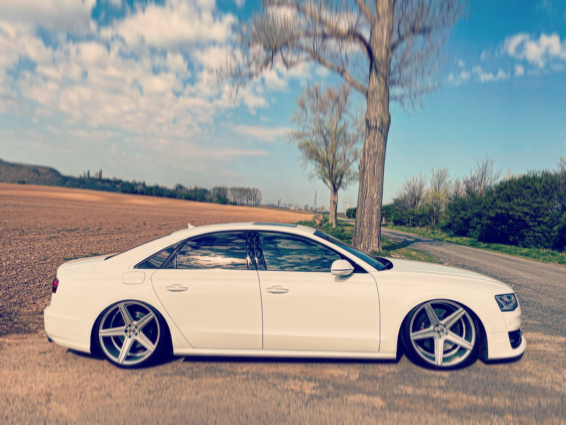 AUDI S8 4H with 22-inch mbDESIGN alloy wheels – summer complete set
