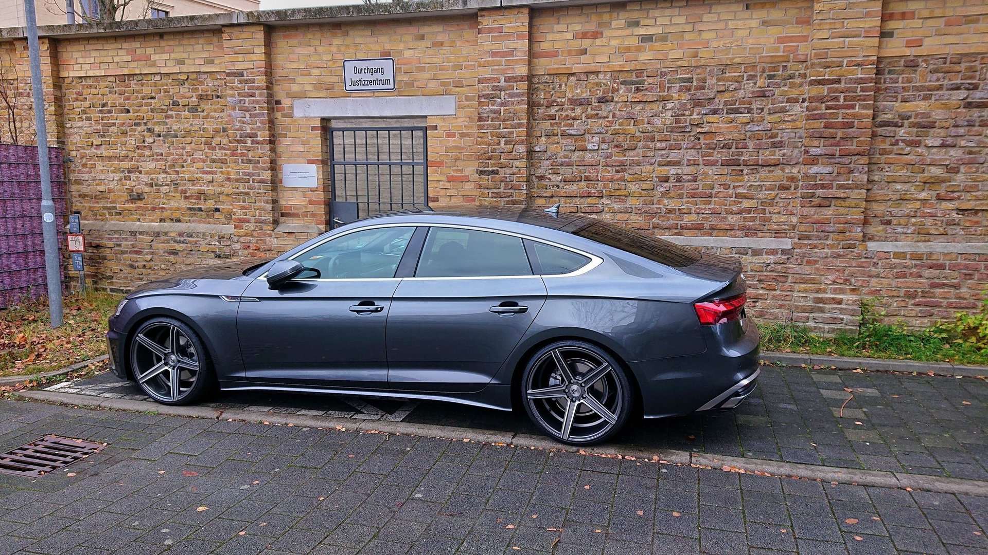 AUDI A5 Cabrio B8(B9)