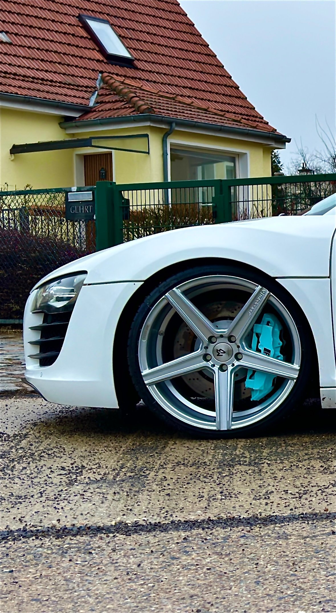 AUDI R8 Coupe 42 KV1 silber glänzend