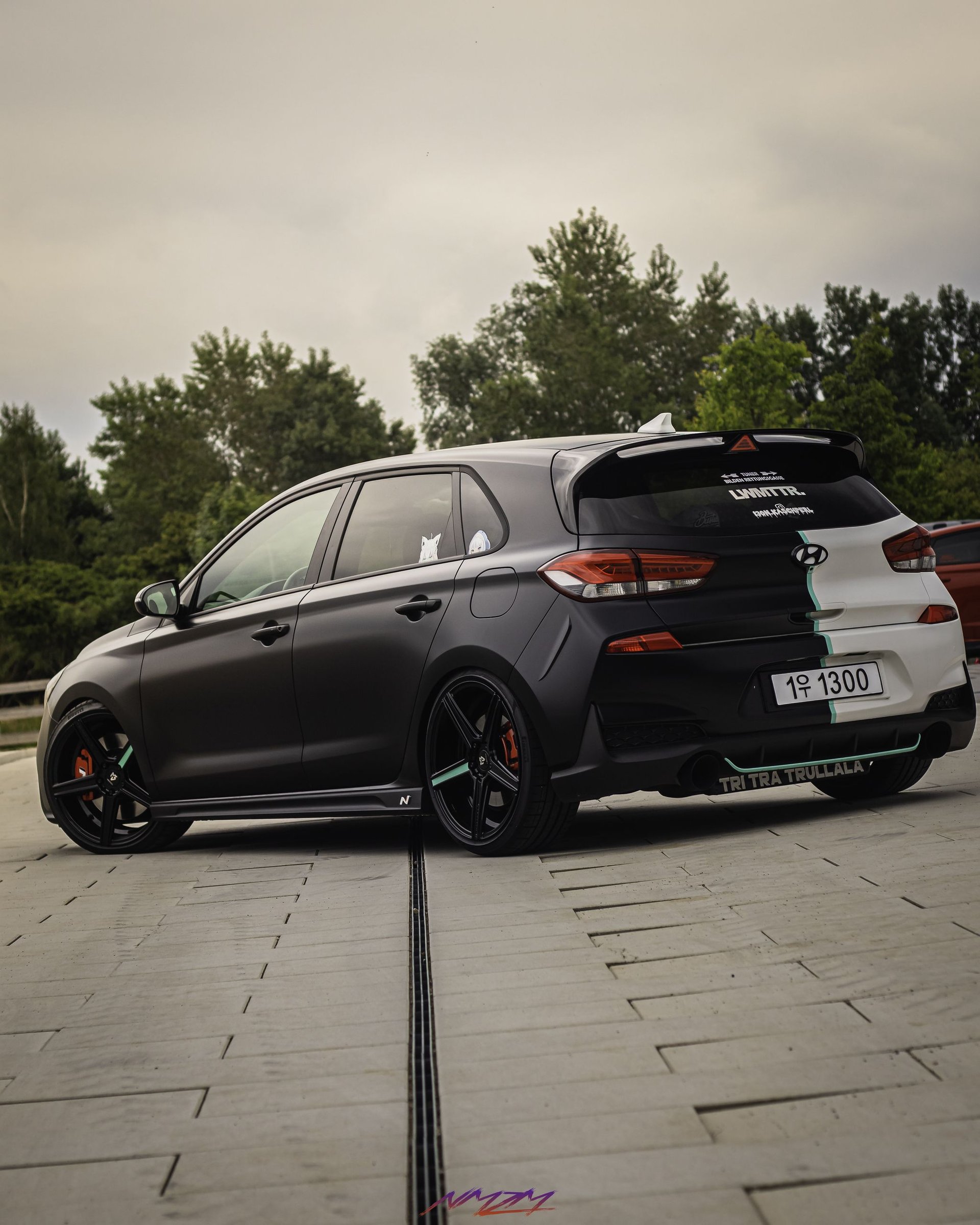 HYUNDAI i30 N PDE - KV1 schwarz glänzend