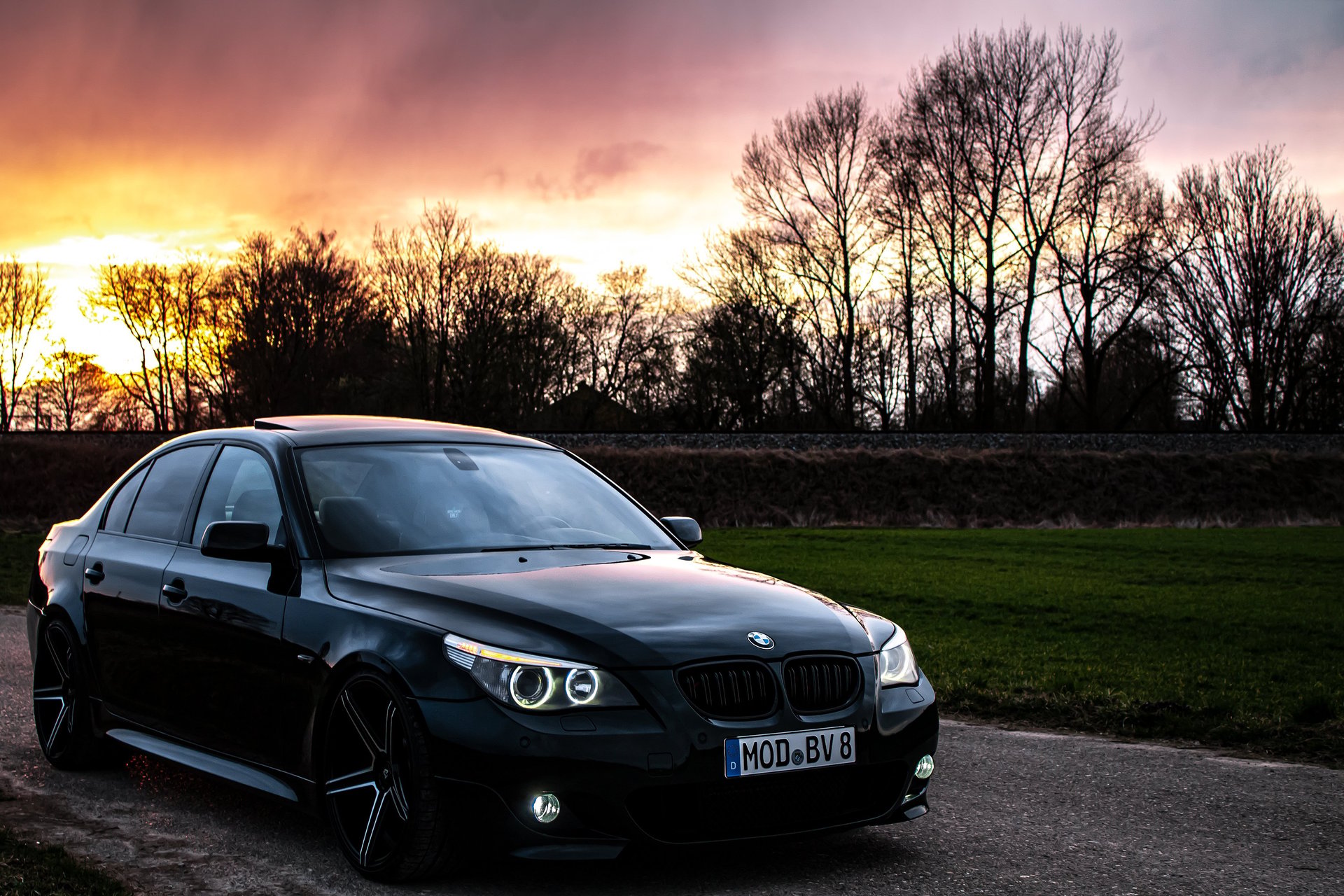 BMW 5er 560L KV1 schwarz matt poliert