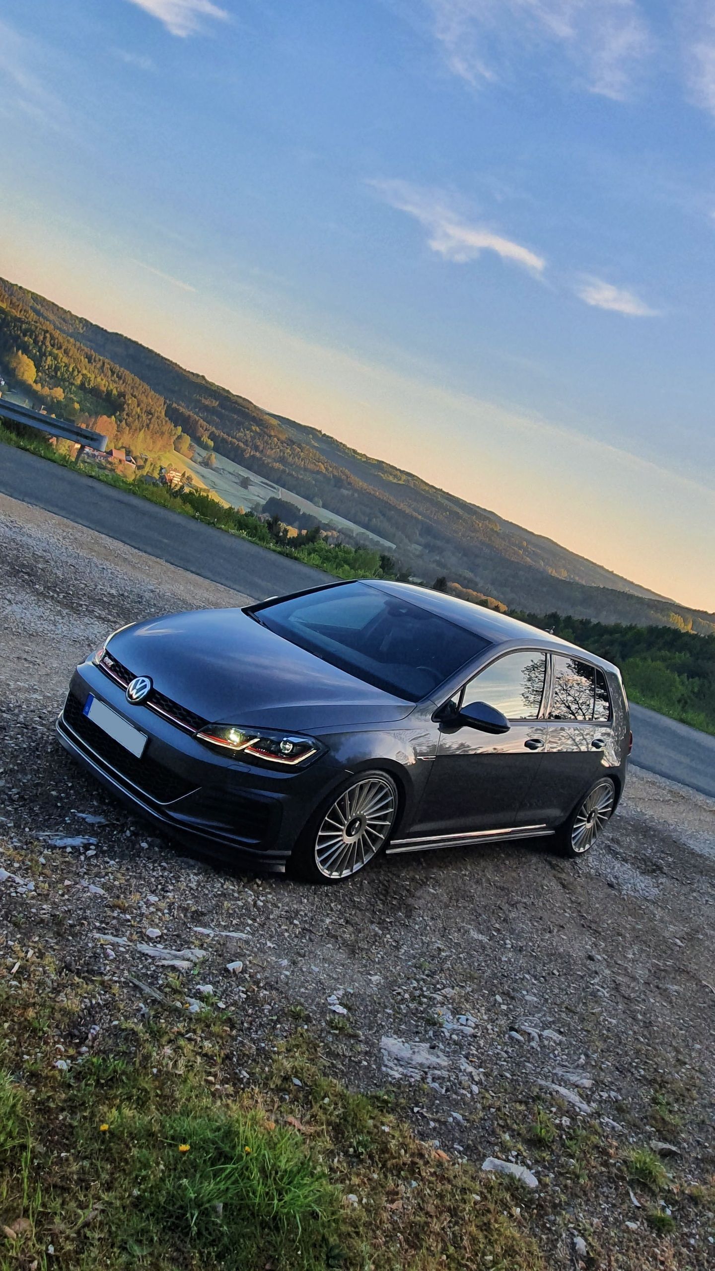 VOLKSWAGEN Golf 7 AU - VR3 champagner matt