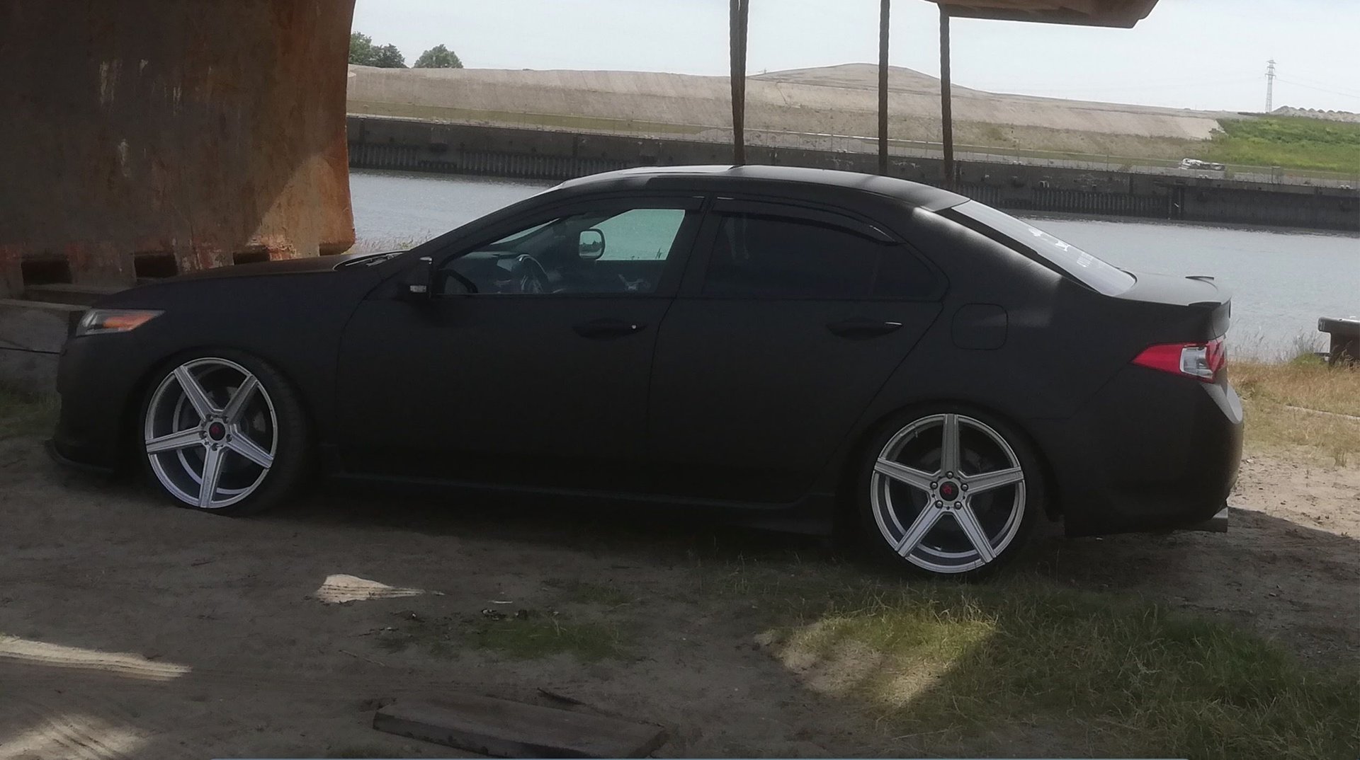 HONDA Accord CU2 - KV1 silber glänzend