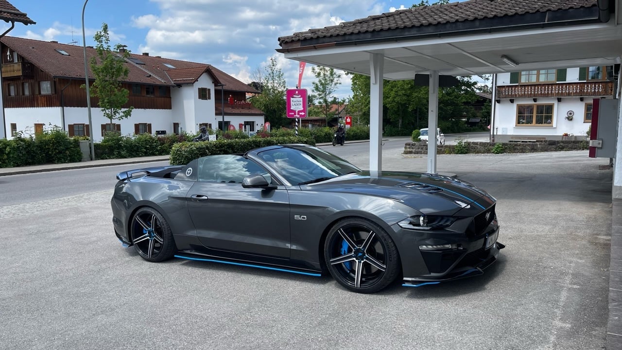 FORD Mustang Convertible LAE - KV1 schwarz matt poliert