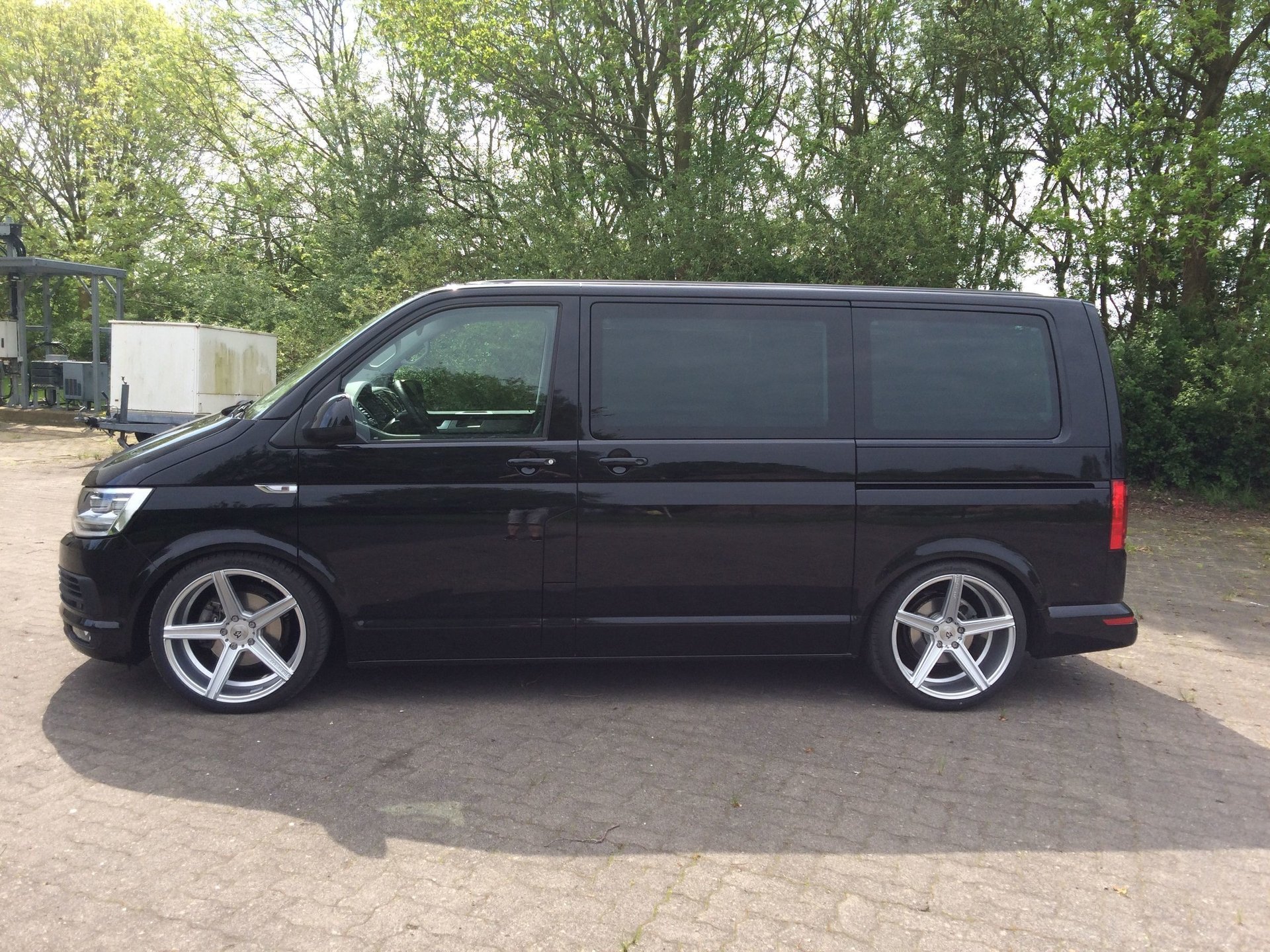 VOLKSWAGEN T6 Bus Multivan 7HC KV1 silber glänzend