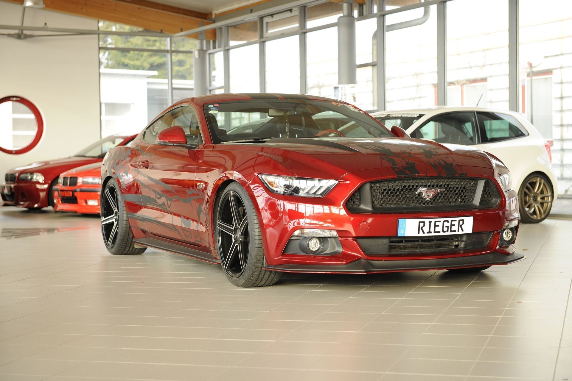 FORD Mustang LAE - KV1 schwarz glänzend poliert