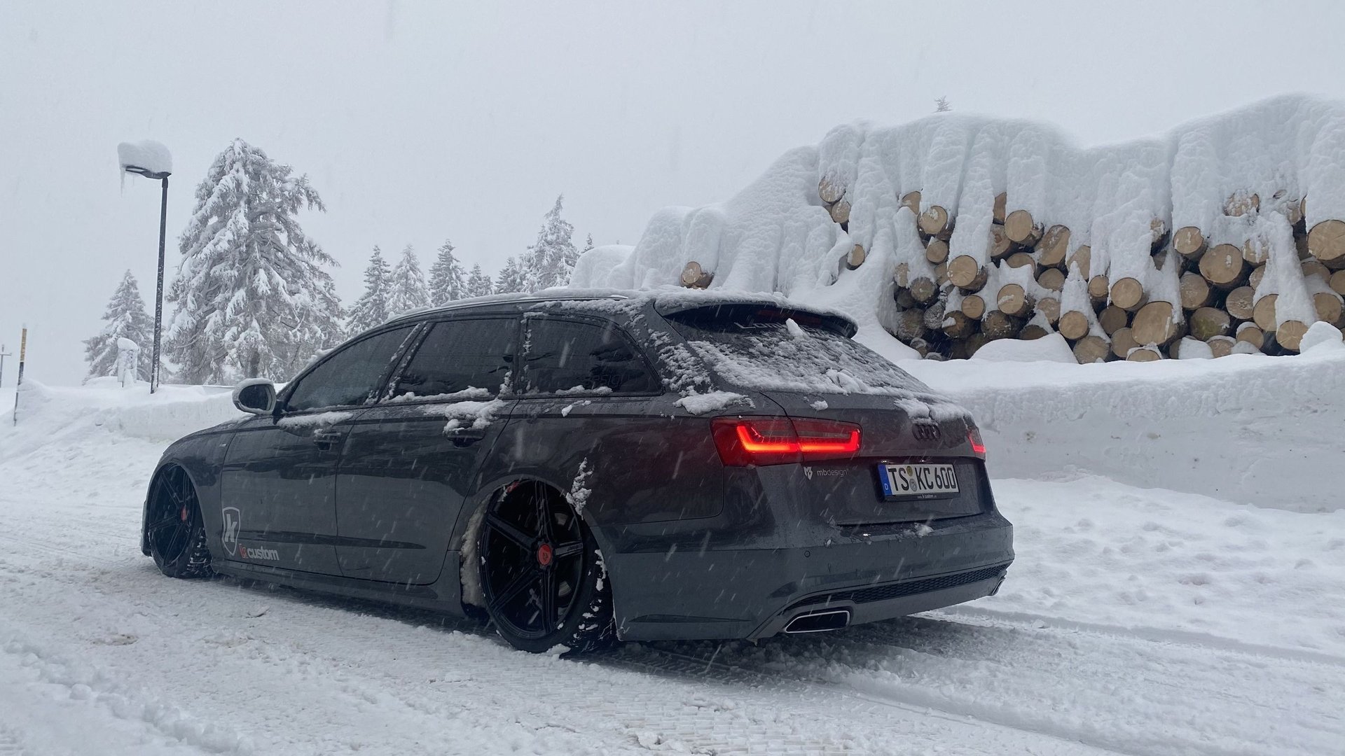 AUDI A6 4G - KV1 schwarz glänzend