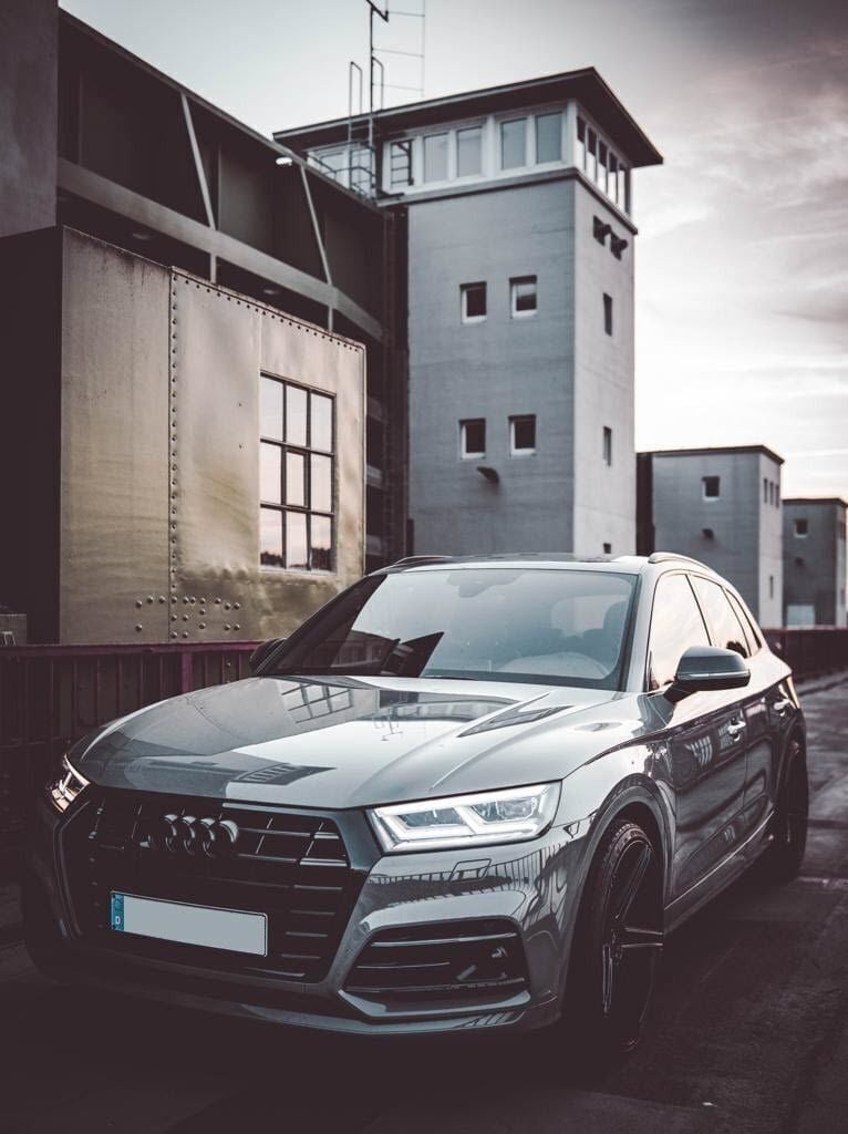 AUDI Q5 FY KV1 schwarz glänzend
