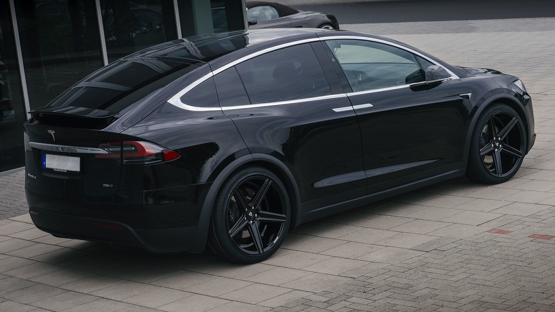 TESLA Model X 100D with 22 inch mbDESIGN wheels