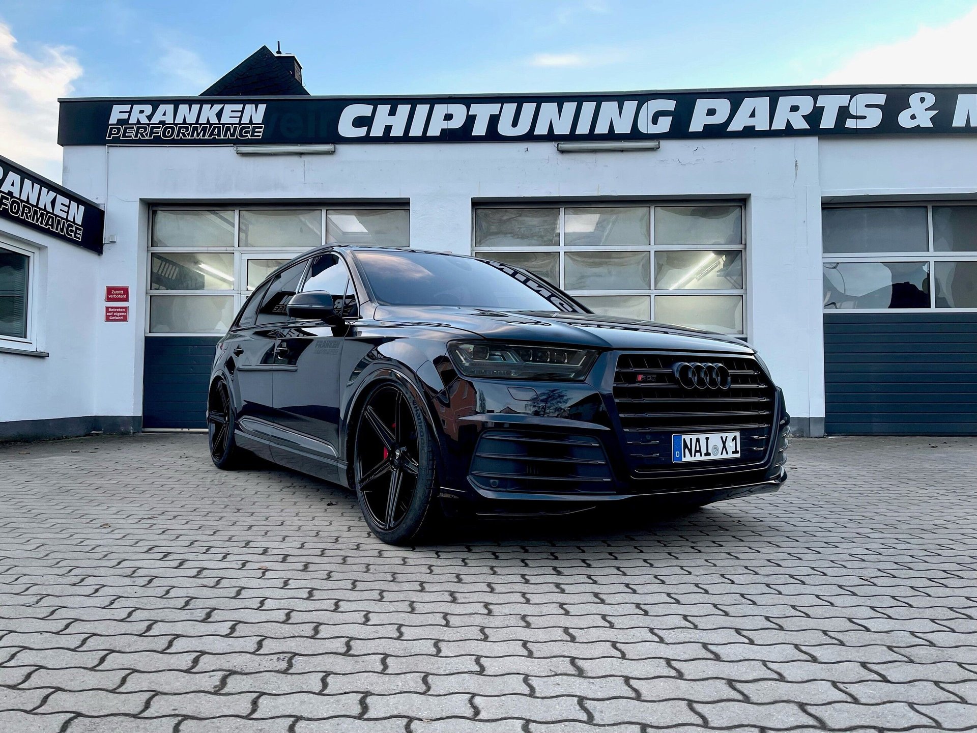 AUDI Q7 4L - KV1 schwarz glänzend