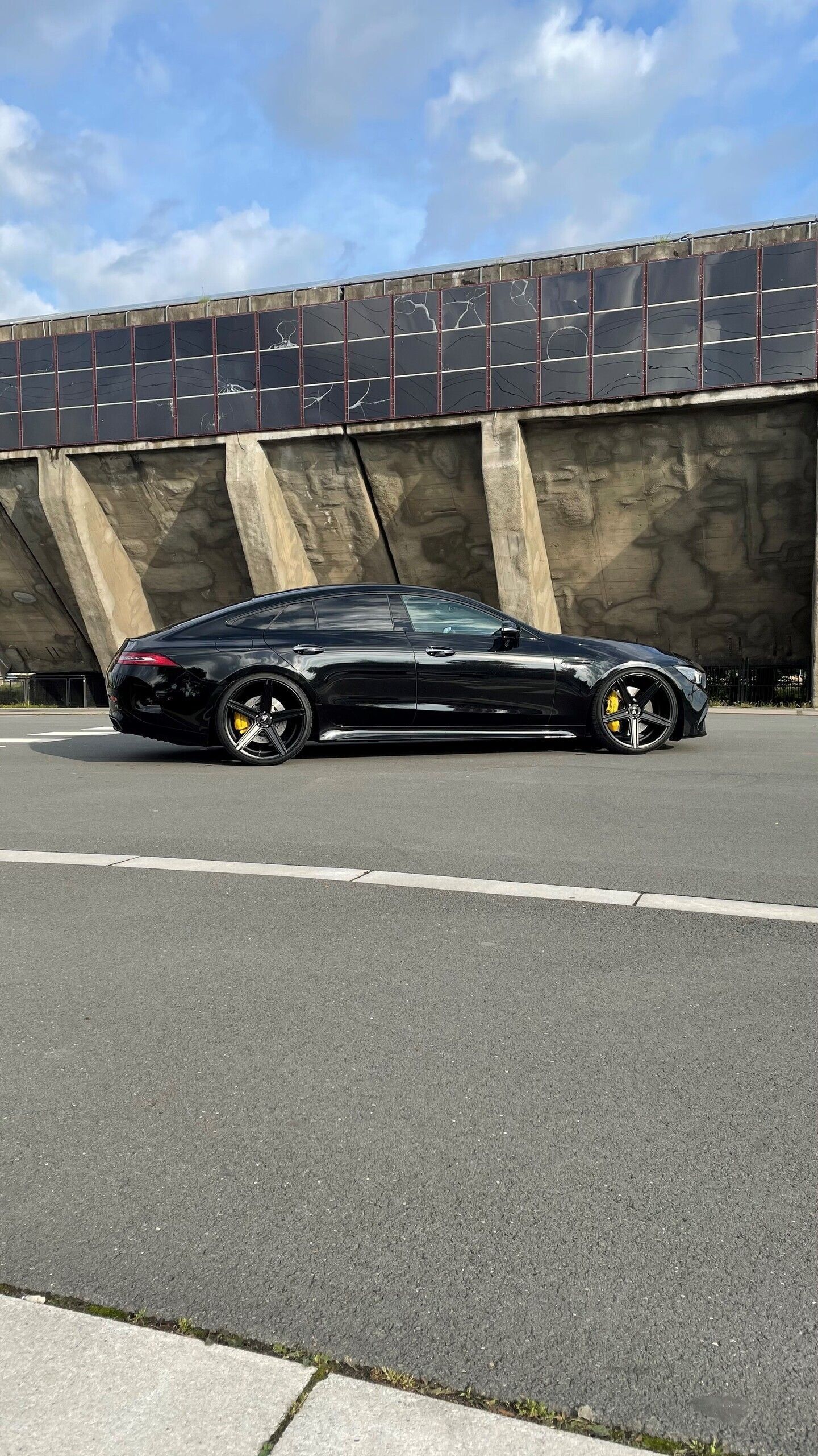 MERCEDES-BENZ AMG GT 4-Türer R1EAMG KV1 schwarz seidenmatt