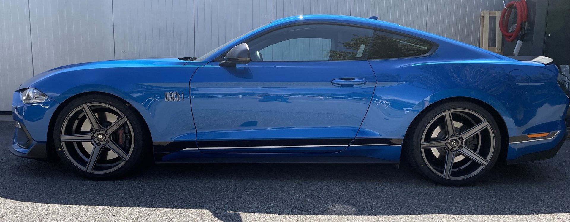 FORD Mustang LAE Mach 1 KV1 grau matt