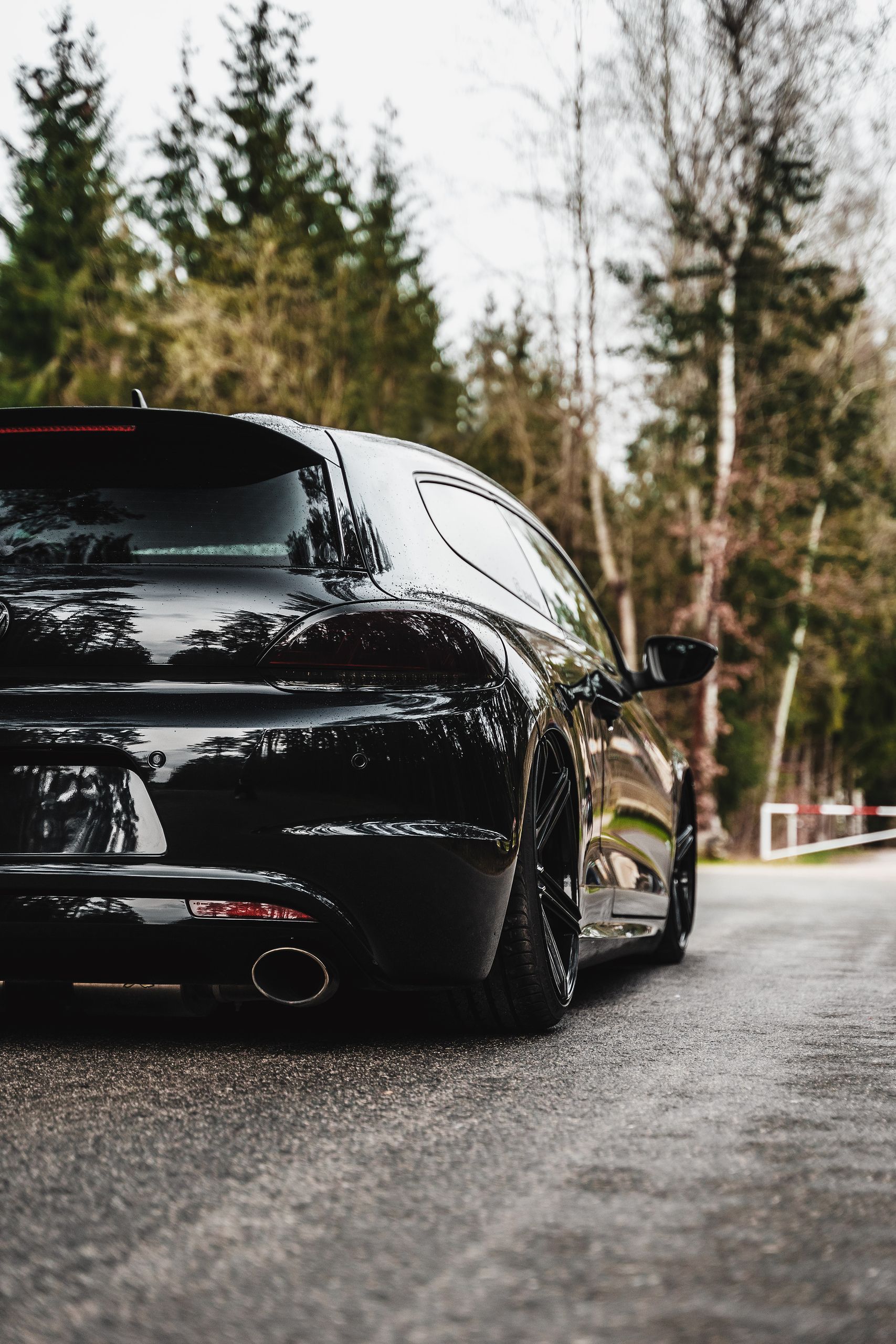 VOLKSWAGEN Scirocco R 13 KV1 schwarz glänzend