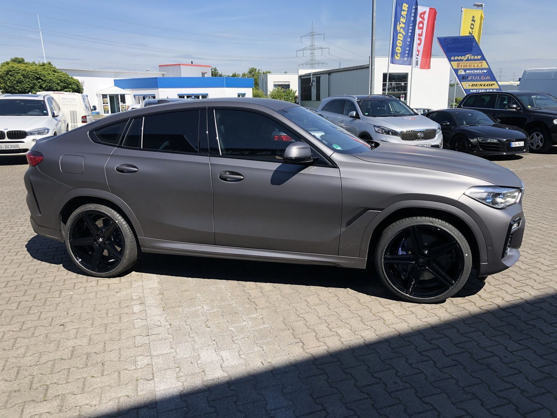 BMW X5 G5X KV1 schwarz glänzend