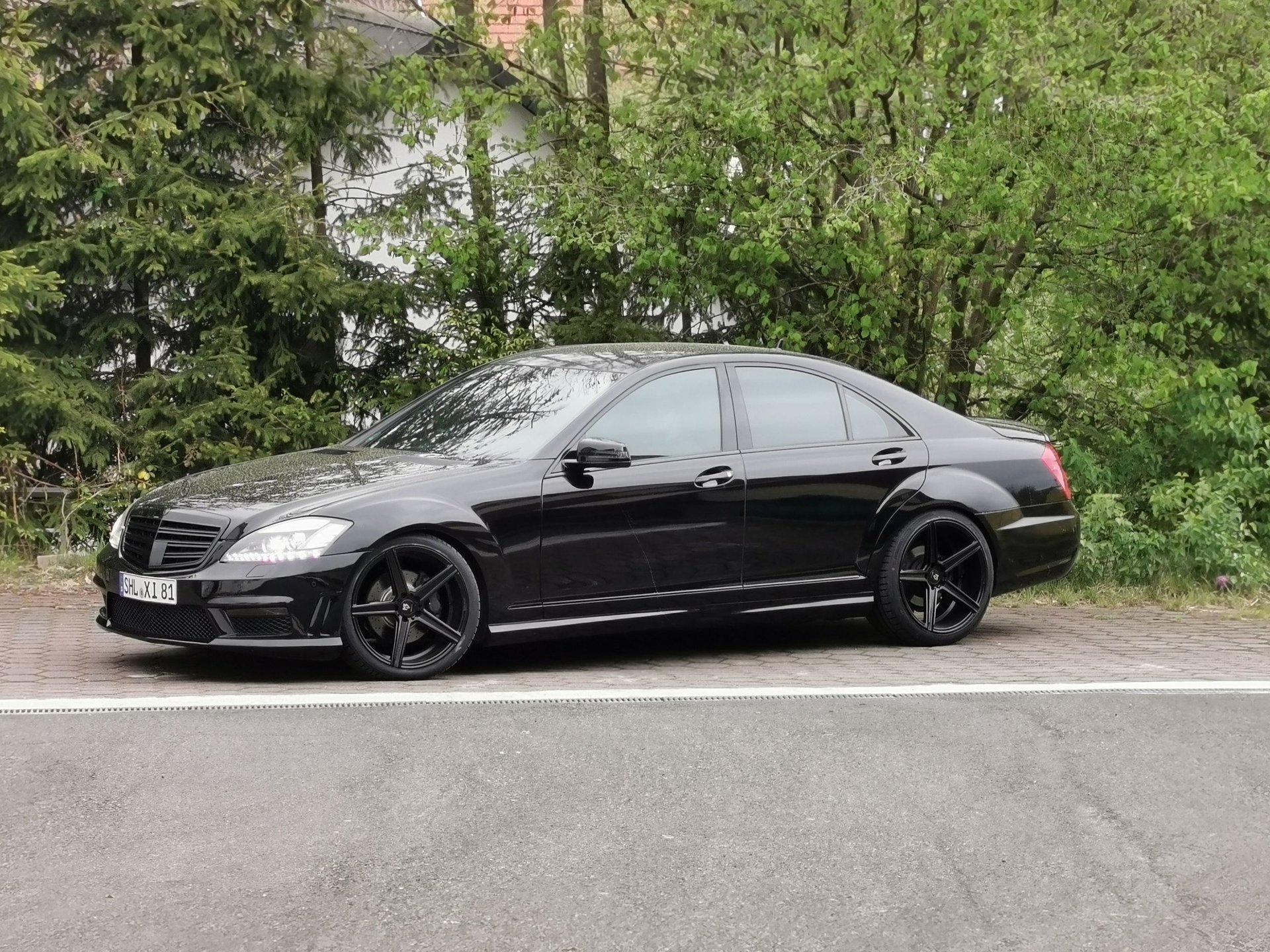 MERCEDES-BENZ S-Klasse 221 KV1 schwarz seidenmatt