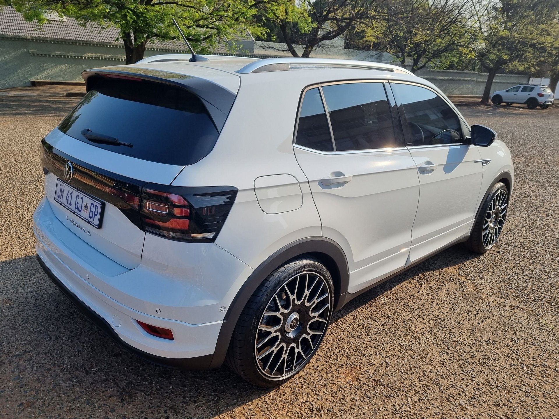 VOLKSWAGEN T-Cross C1