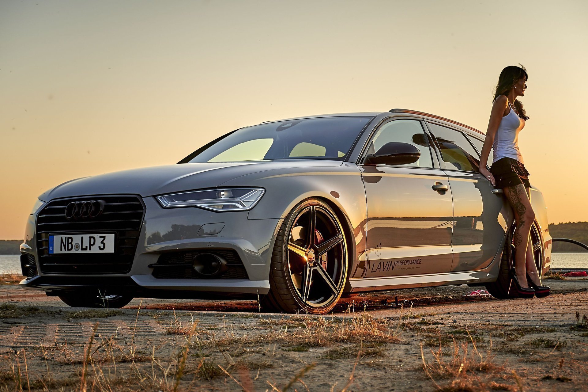 AUDI A6 4G KV1 S schwarz glänzend