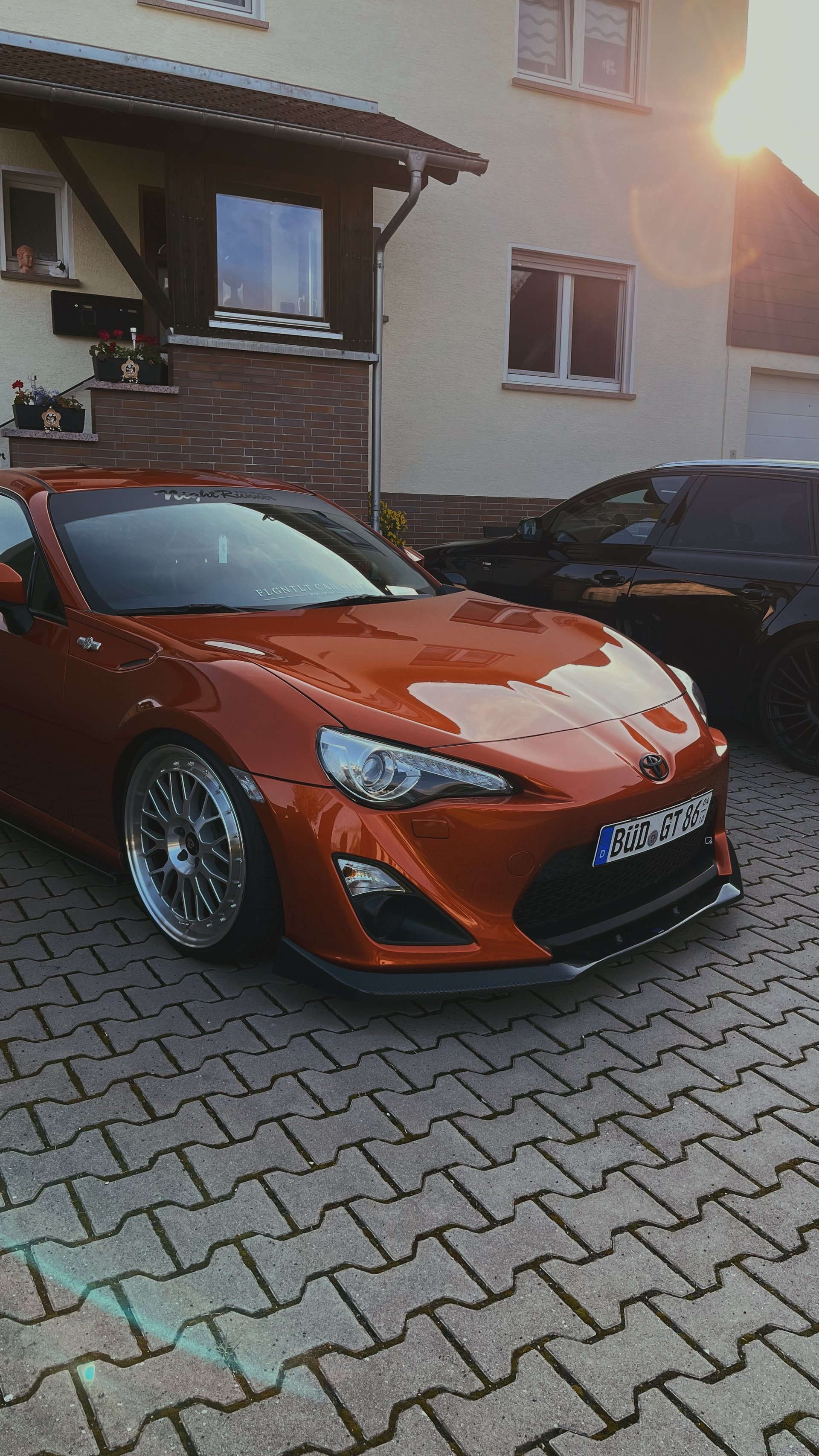 TOYOTA GT86 with mbDESIGN 19-inch alloy wheels & coilover kit