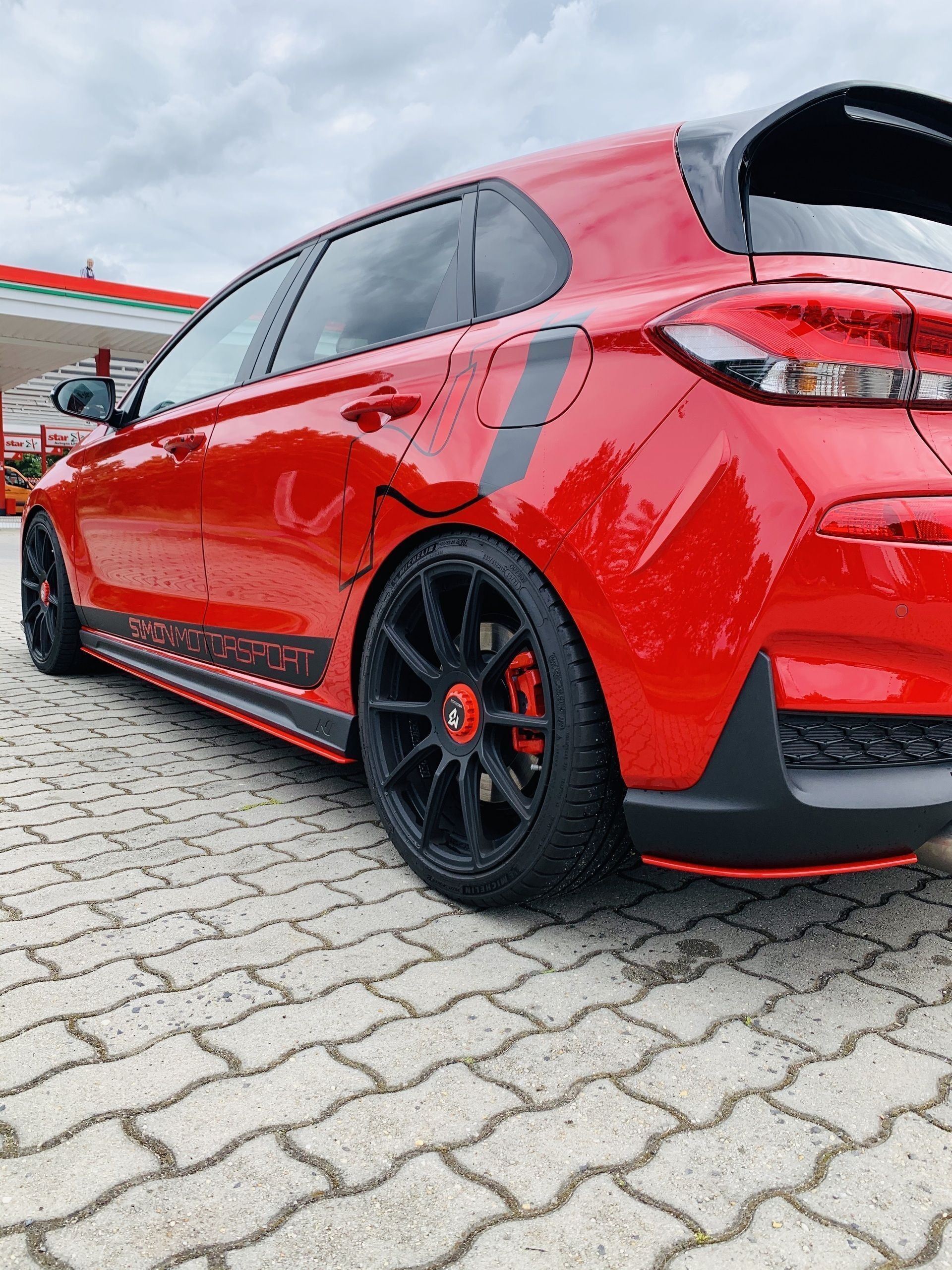 HYUNDAI i30 N PDE MF1 schwarz stumpfmatt