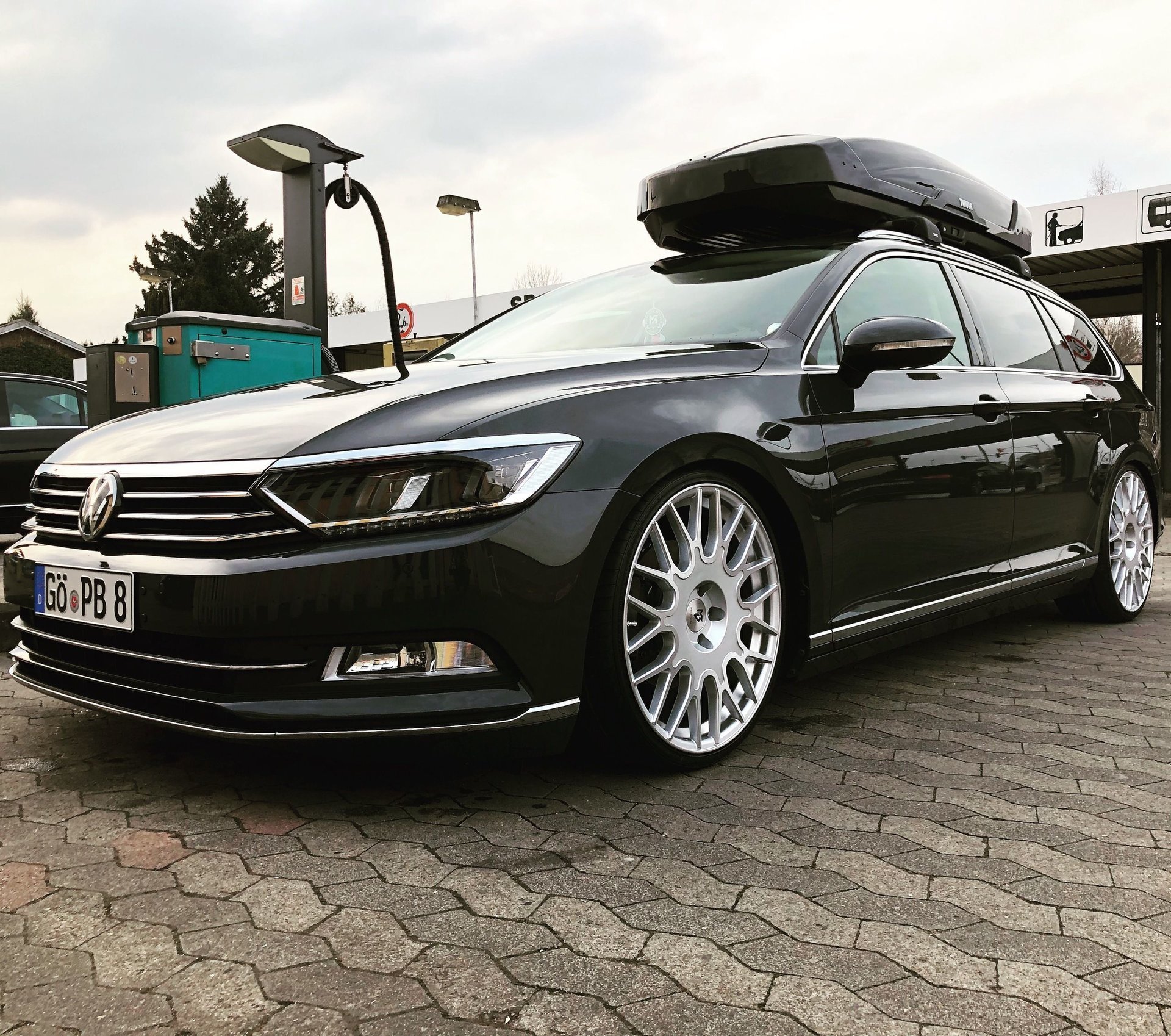 VOLKSWAGEN Passat 3C