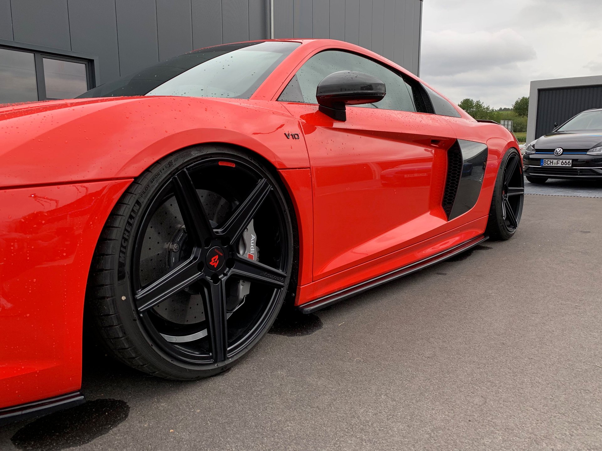 AUDI R8 Coupe with KV1 20 inch wheels & lowering