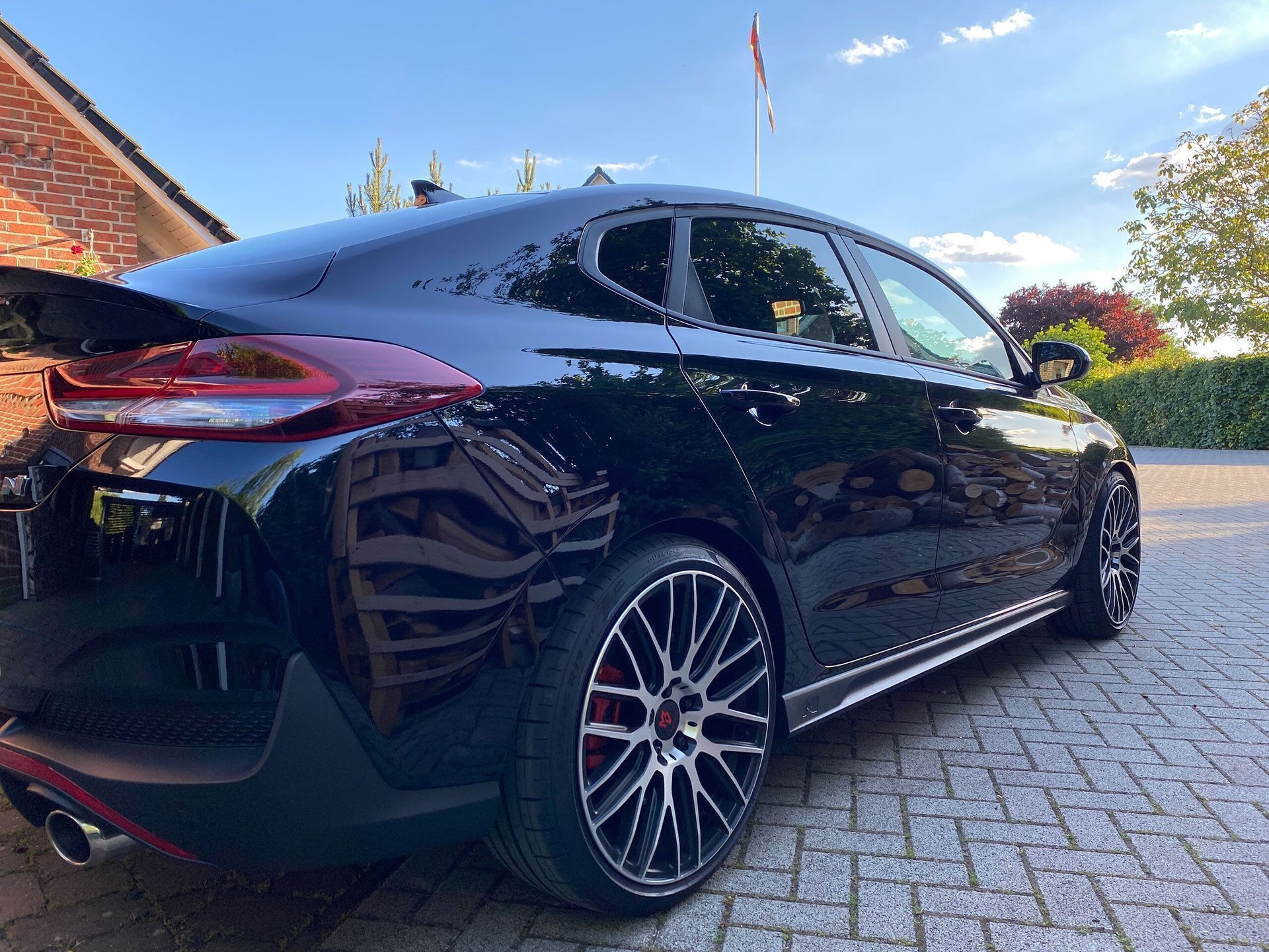 HYUNDAI i30 Fastback N PDE - KV4 schwarz matt poliert