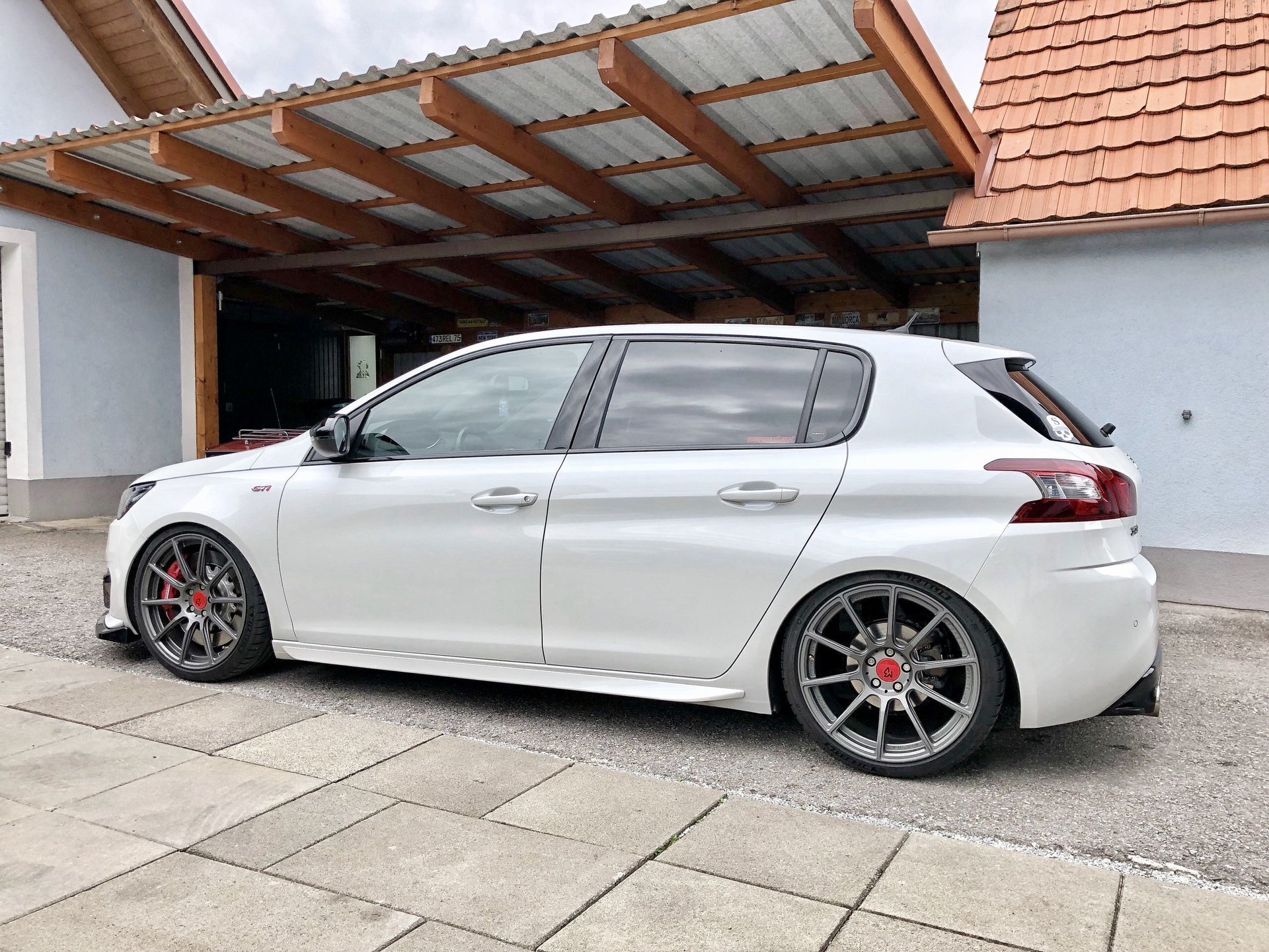 PEUGEOT 308 L - MF1 grau matt