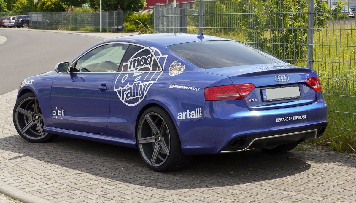 mbDESIGN KV1 Auto 10,5x20 VAHA 285/30R20 stark konkaves Design (DC) in matt grey – Auto Ansicht Seite Hinten
