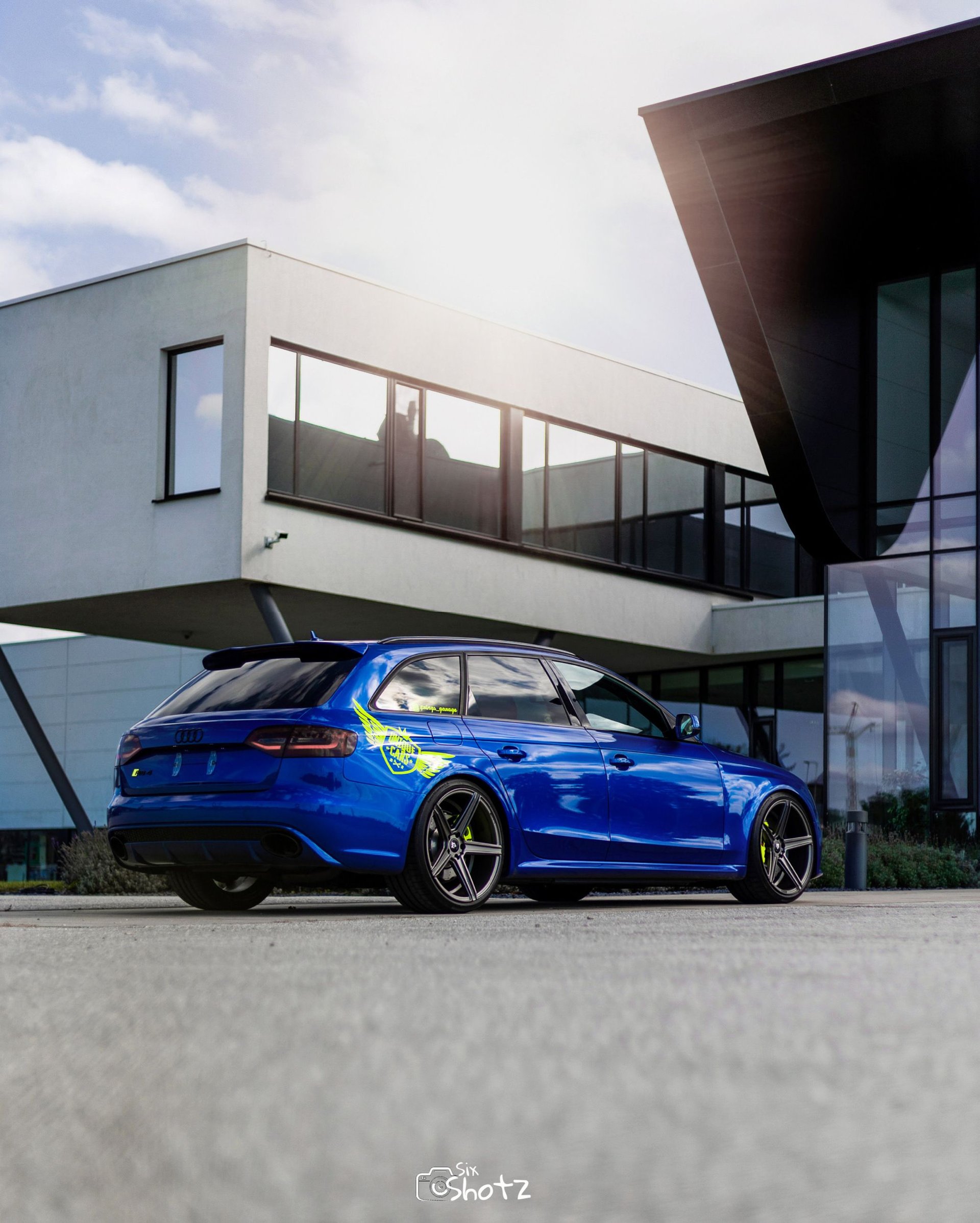 AUDI RS4 Avant B8 KV1 grau matt