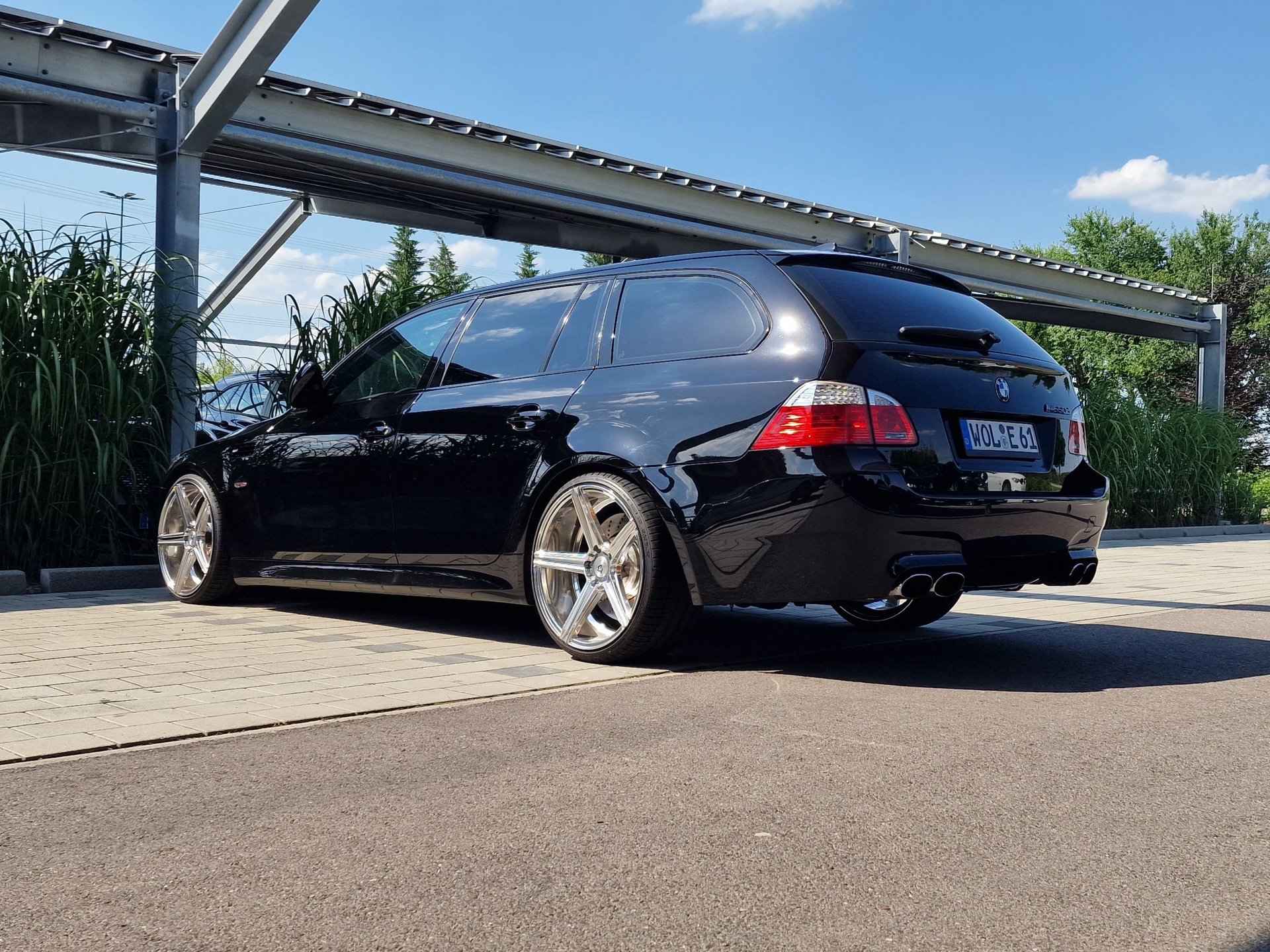 BMW 5er 560L 