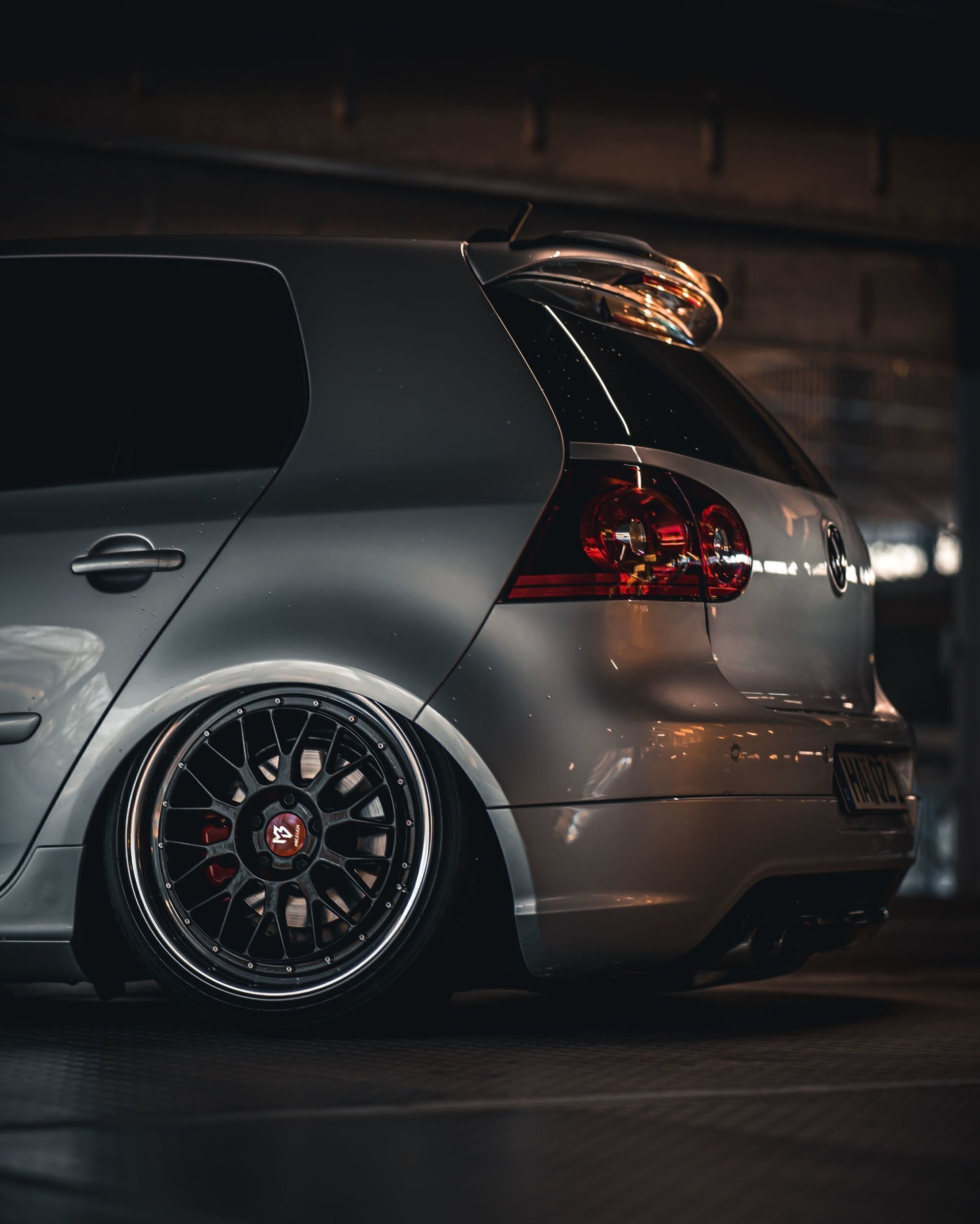 VOLKSWAGEN Golf 5 1K LV1 schwarz glänzend poliert
