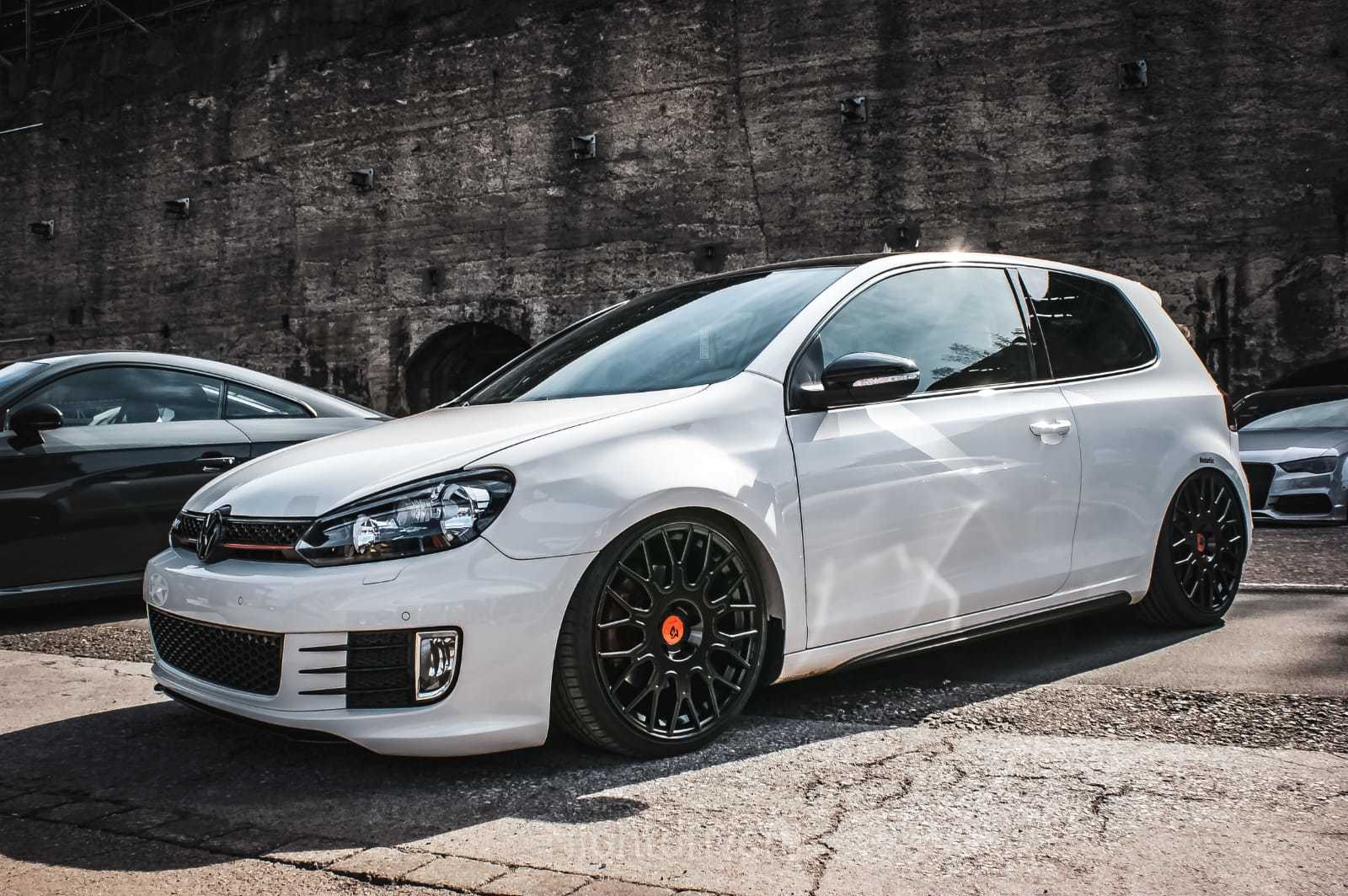 VOLKSWAGEN Golf 6 1K - LV2 black matt
