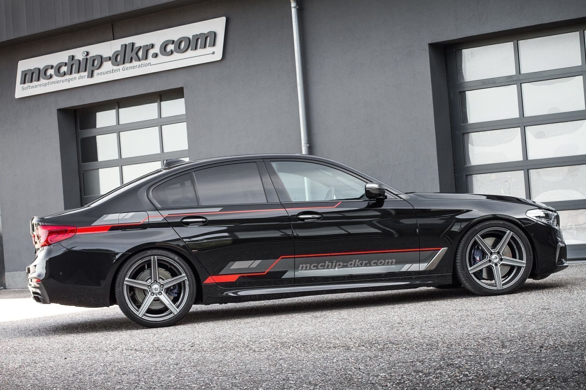 BMW 5er G5L KV1 grau glänzend poliert