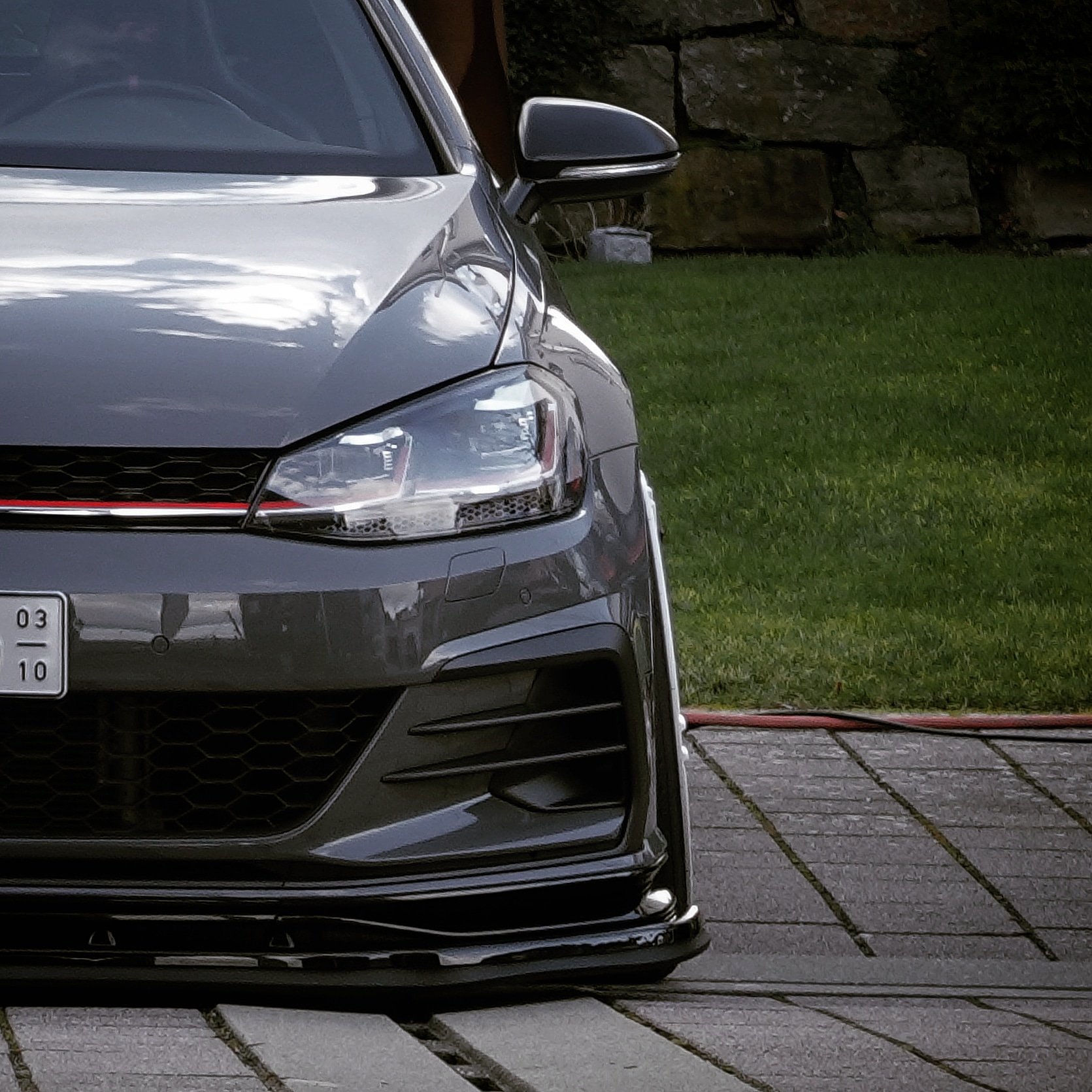 VOLKSWAGEN Golf 7 GTI TCR mit 19 Zoll KV1 Rädern von mbDESIGN