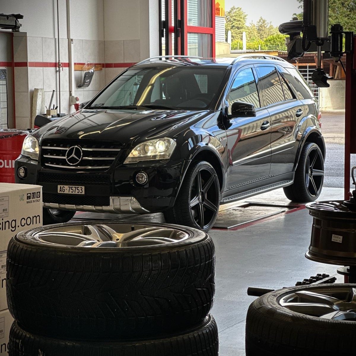 MERCEDES-BENZ M-Klasse AMG 164 - KV1 schwarz seidenmatt
