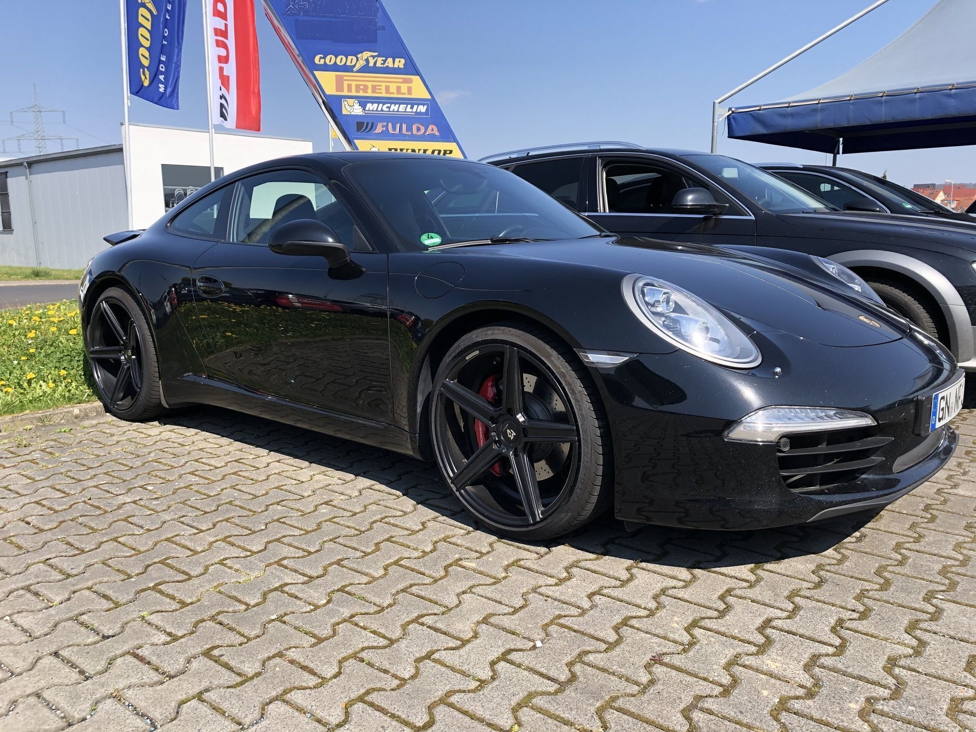 PORSCHE 911 Cabrio 991 - KV1 schwarz seidenmatt