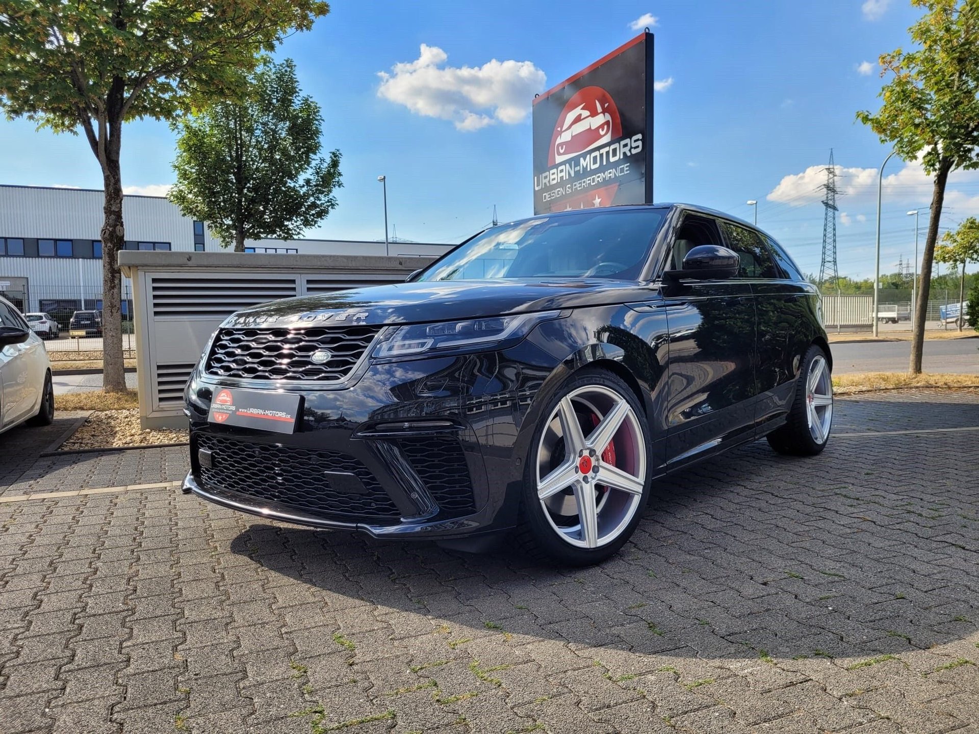 LAND ROVER Range Rover Velar LY - KV1 silber glänzend