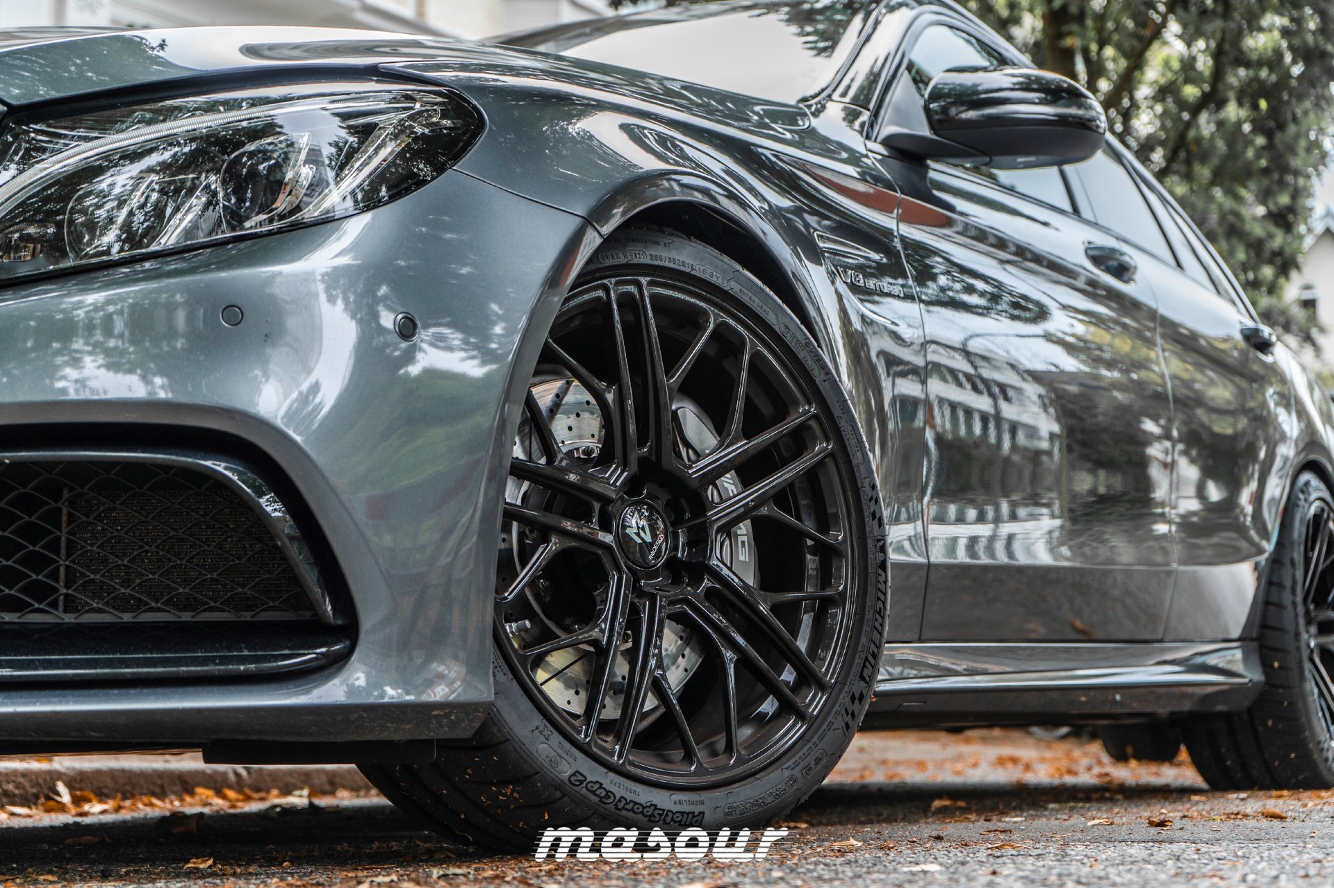 MERCEDES-BENZ C-Klasse T-Modell AMG 204K(S205) SF1 schwarz glänzend