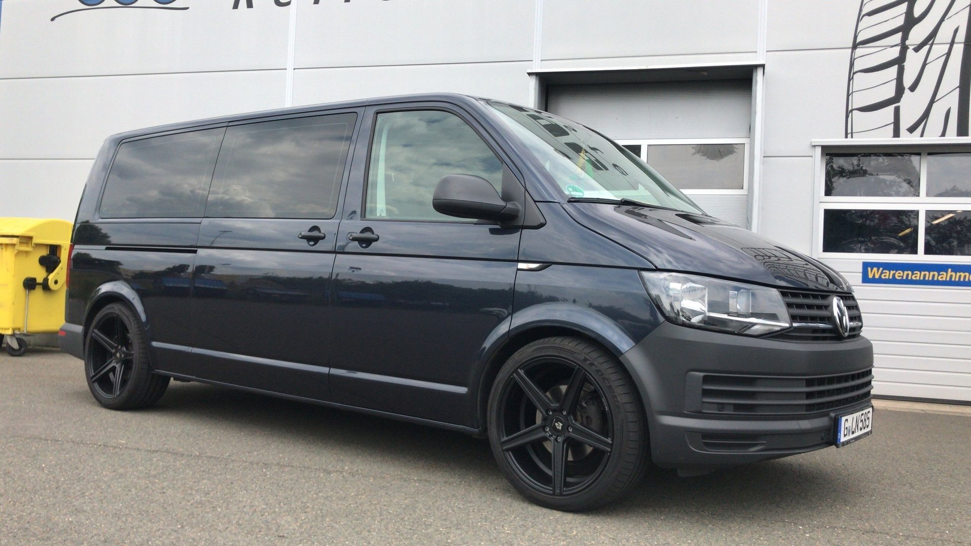 VOLKSWAGEN T6 Bus Multivan 7HC KV1 schwarz seidenmatt