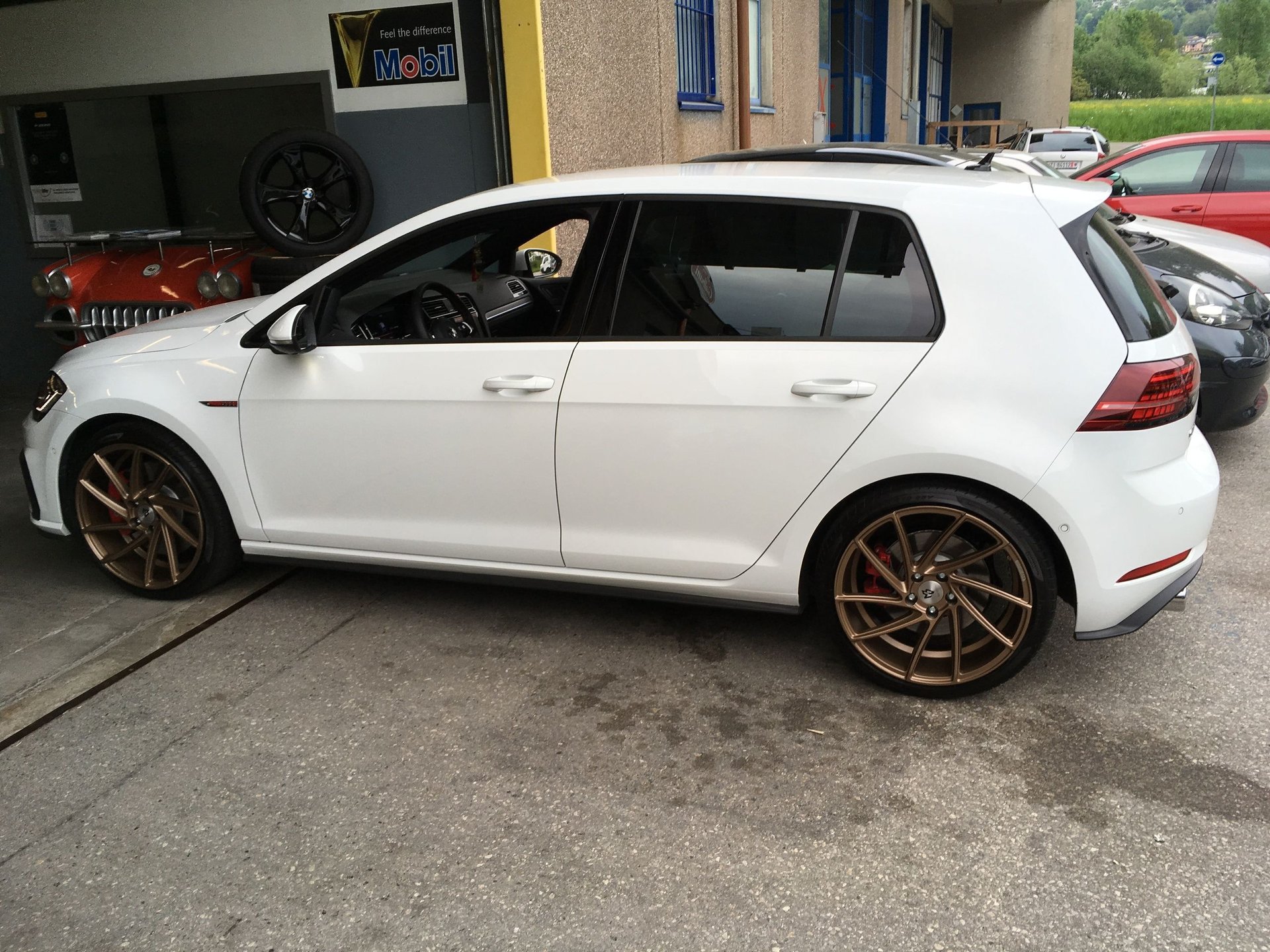 VOLKSWAGEN Golf 7 AU
