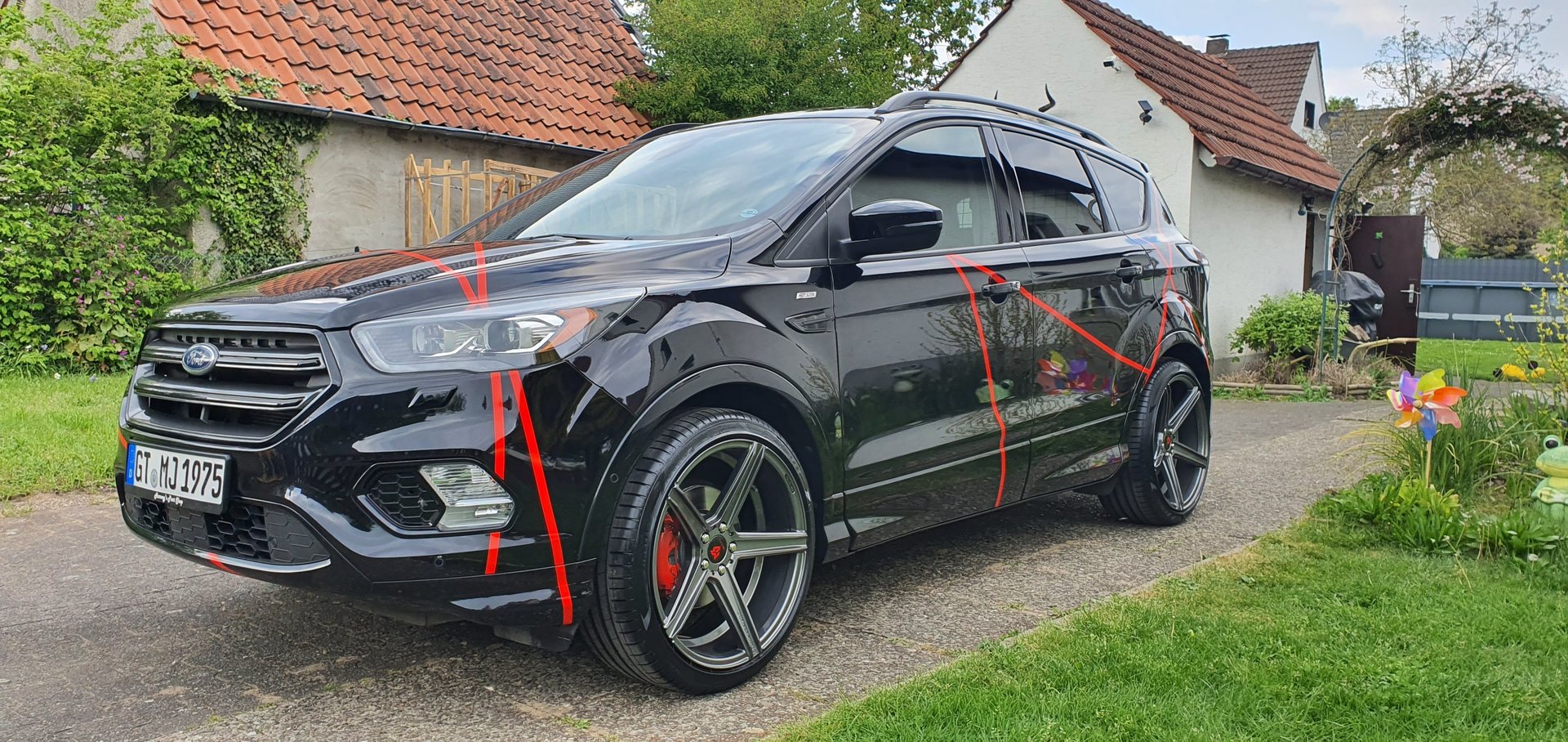 FORD Kuga DM2 - KV1 grau glänzend