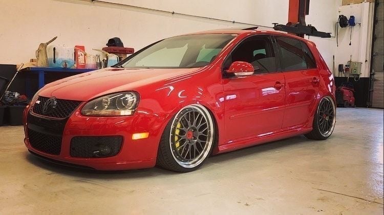 VOLKSWAGEN Golf 5 1K - LV1 grau glänzend poliert