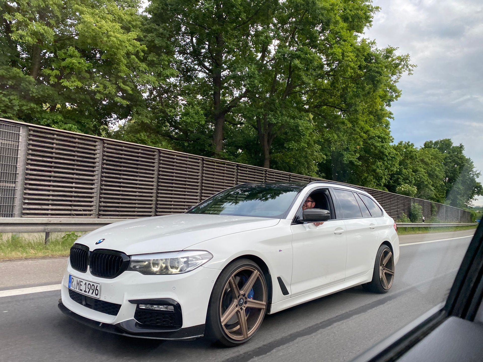 BMW 5er Touring G5K KV1 bronze light matt