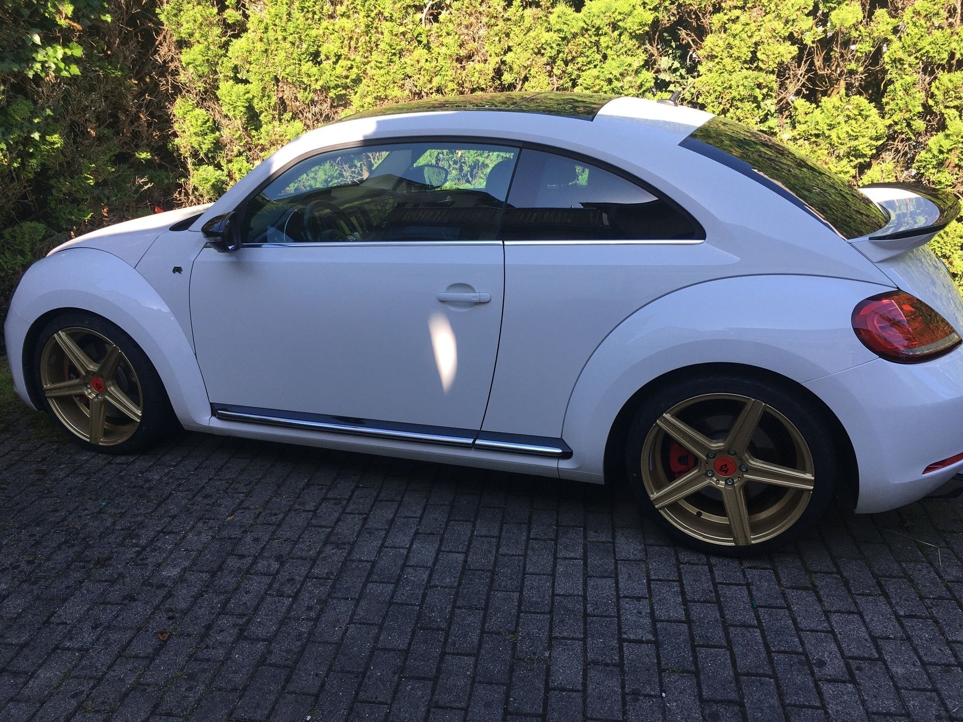 VOLKSWAGEN Beetle 16 - KV1 gold glänzend