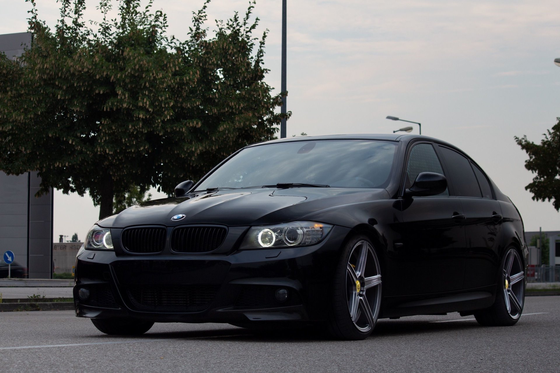 BMW 3er E90 316i Felgen & Kompletträder in 19 Zoll | mbDESIGN