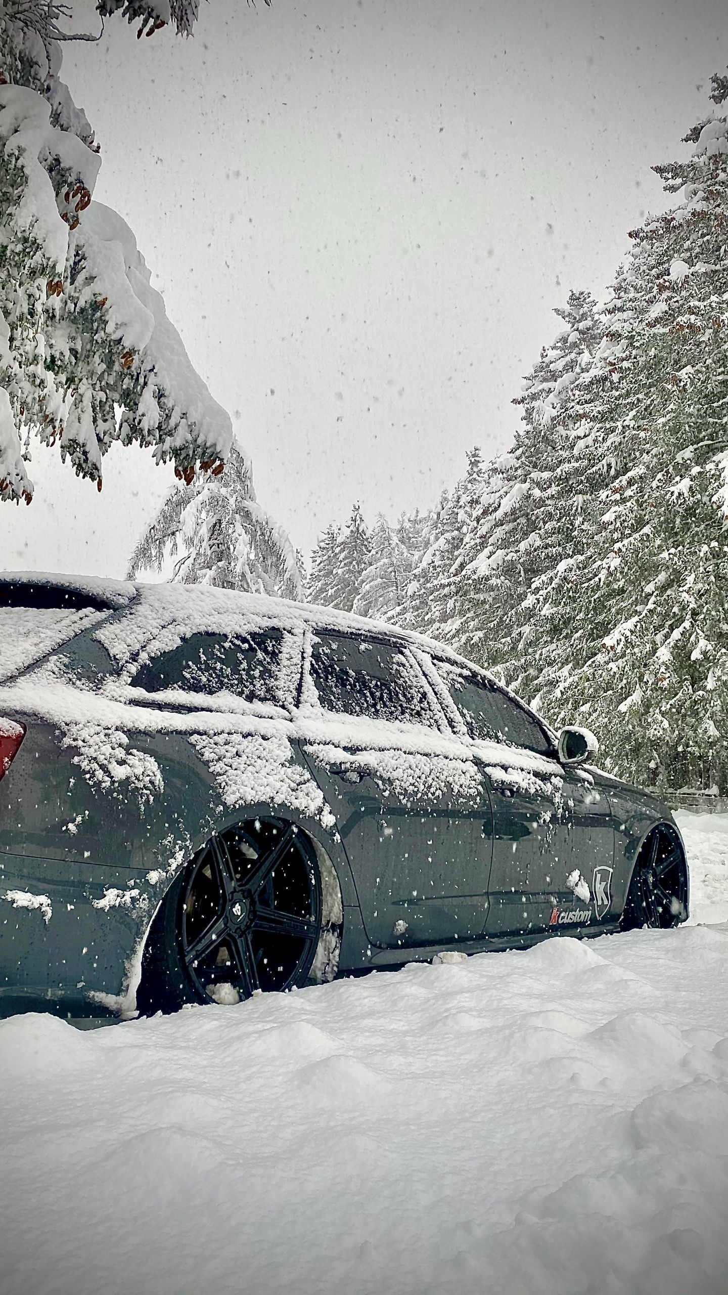 AUDI A6 4G KV1 schwarz glänzend