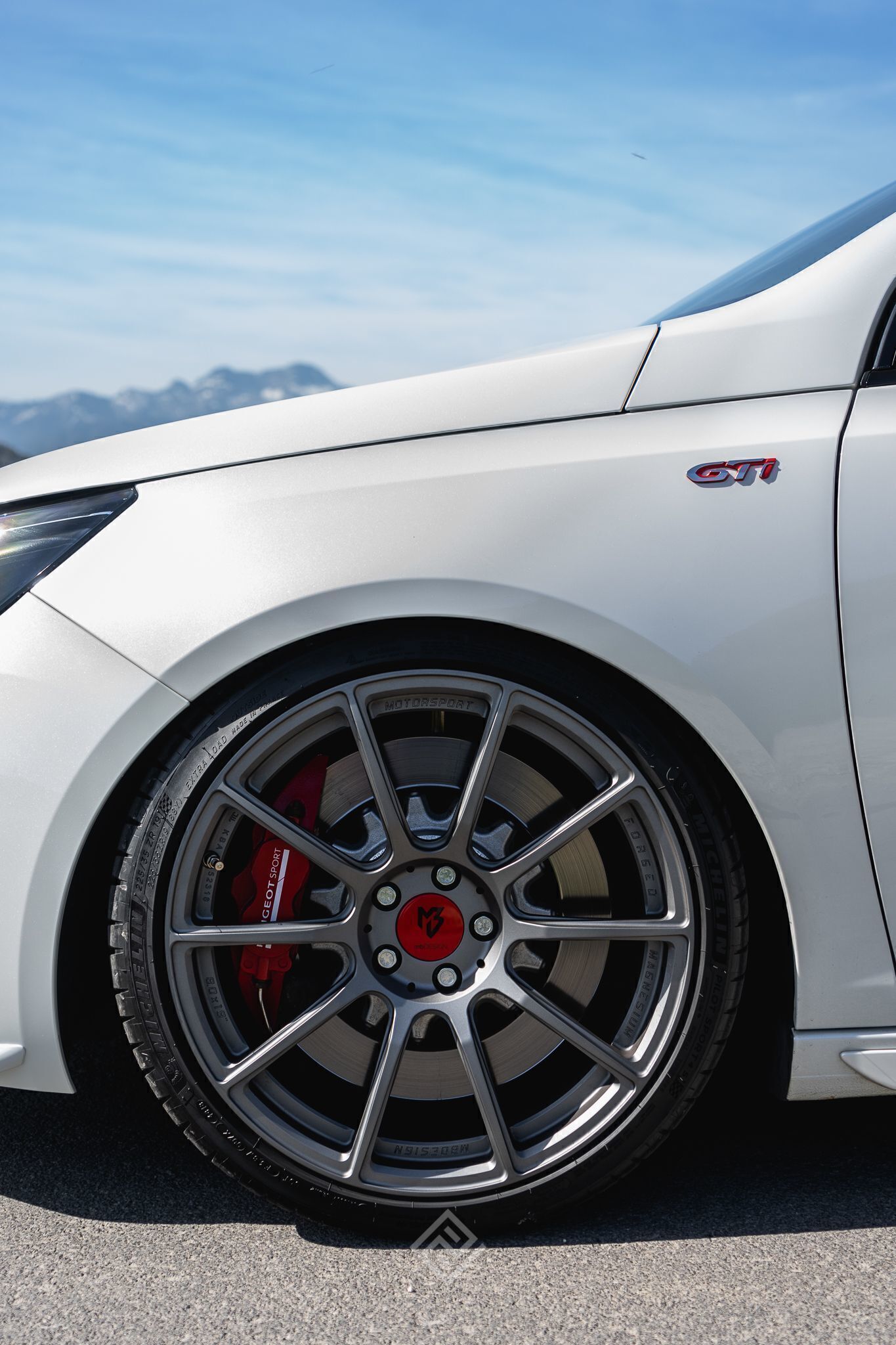 PEUGEOT 308 L MF1 grau matt